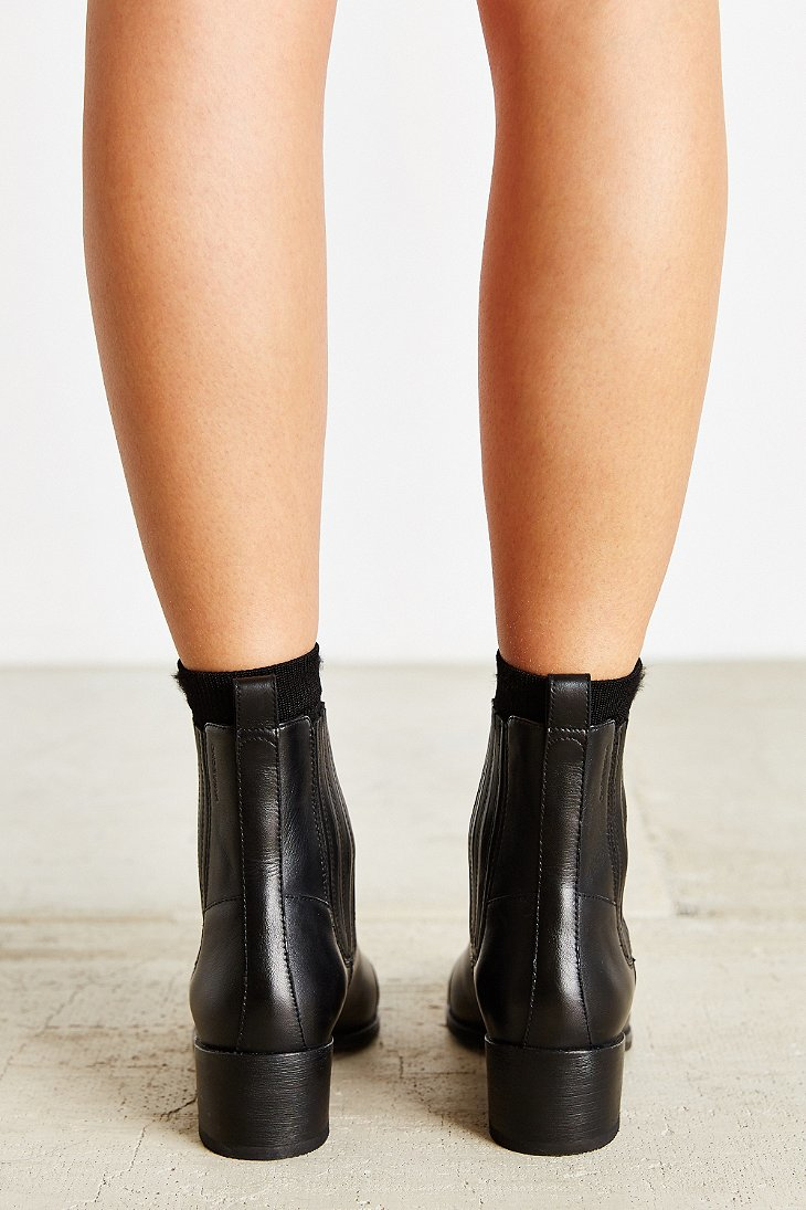 Vagabond Shoemakers Pointy Toe Chelsea Boot in | Lyst