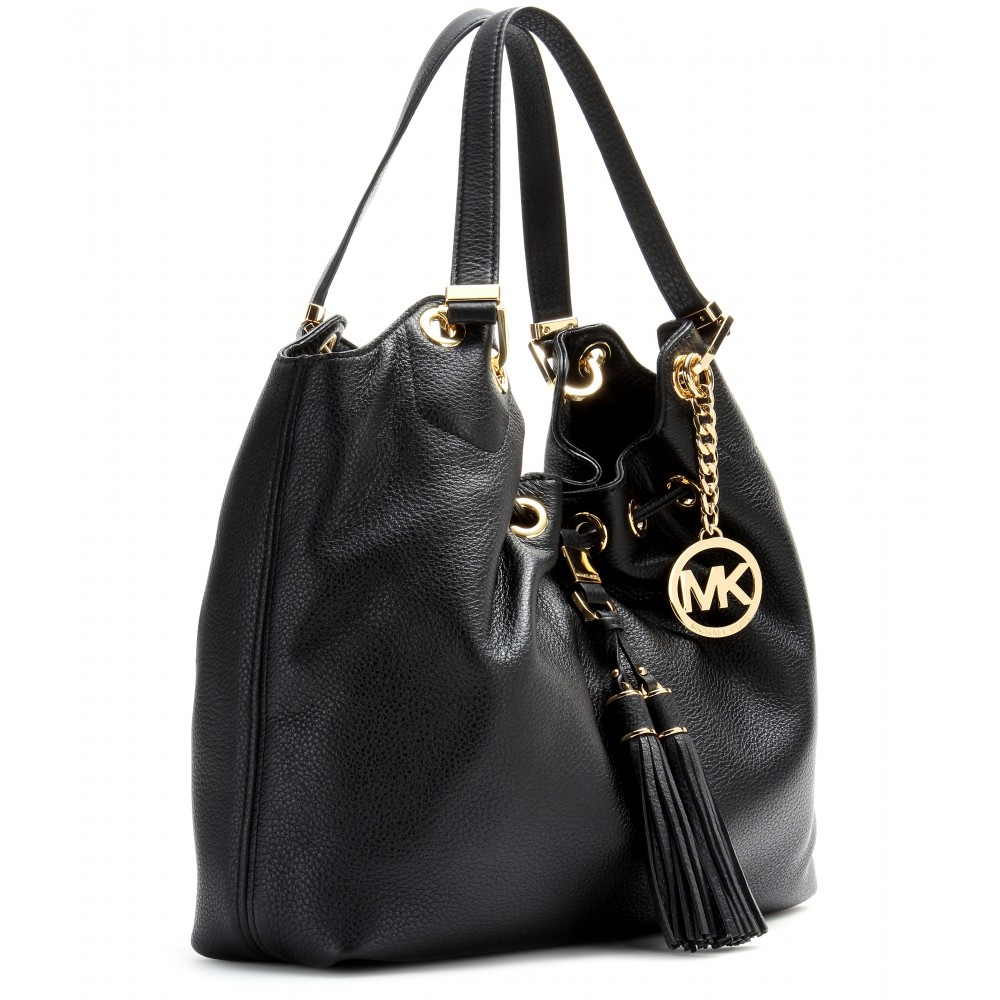 MICHAEL Michael Kors Camden Large Leather Drawstring Shoulder Bag in Black  | Lyst