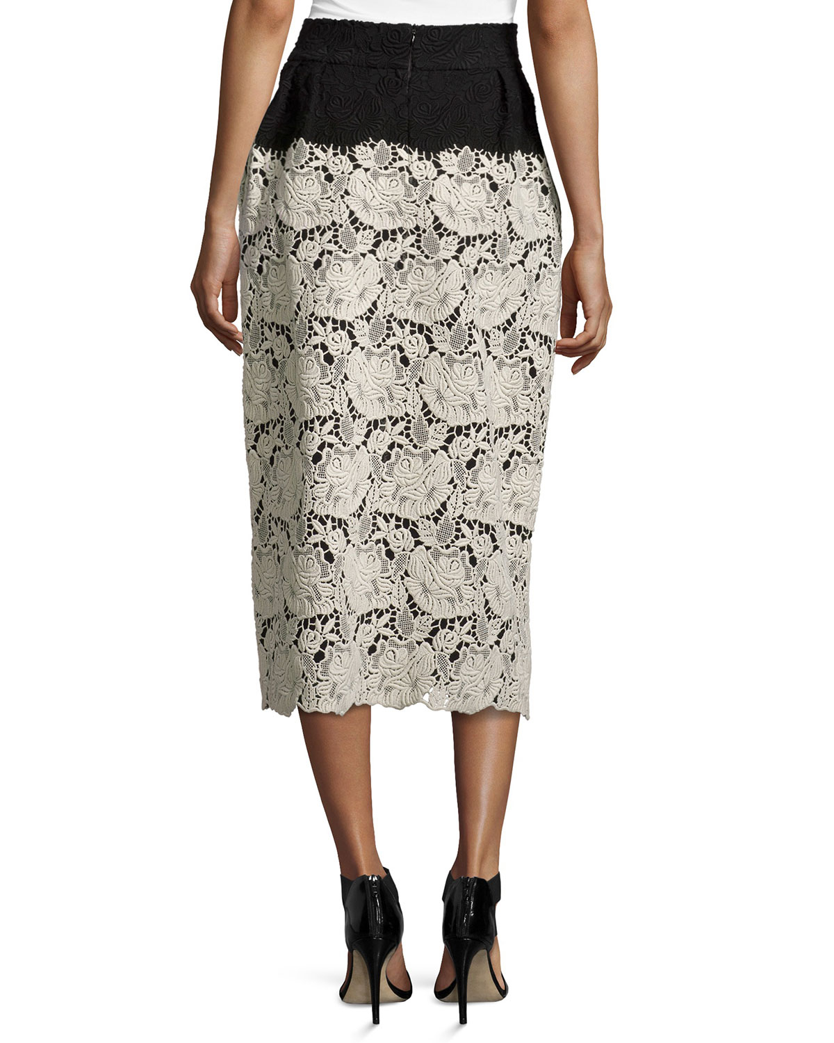 Stella McCartney Two-tone Long Lace Skirt in Floral (Black) - Lyst