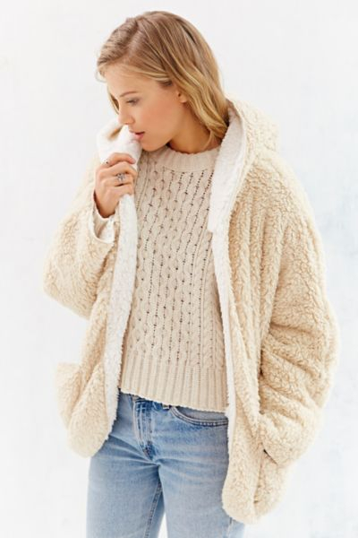 Fluffy reversible jacket Clearance