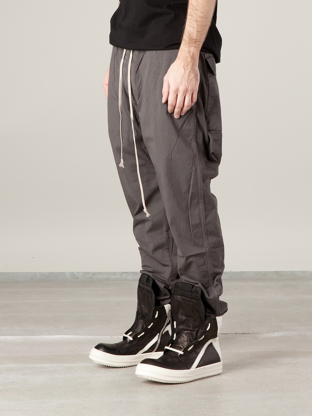 Rick Owens DRKSHDW Drop Crotch Trouser in Grey (Gray) for Men | Lyst