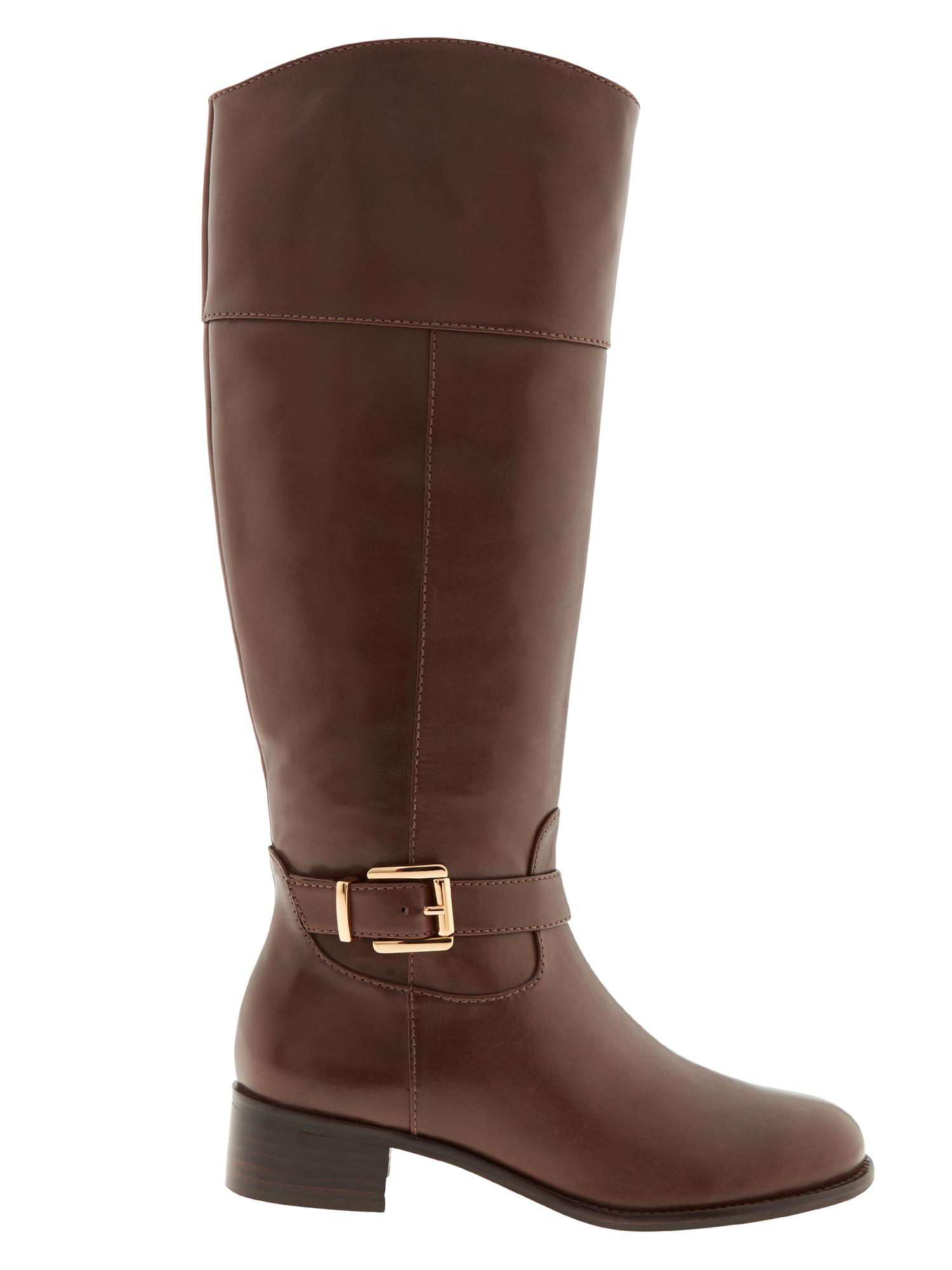 After we find it: Ladies shoes from Banana Republic are available in the latest, trending styles and colours. Our womens shoes selection includes flats, pumps and boots for women .