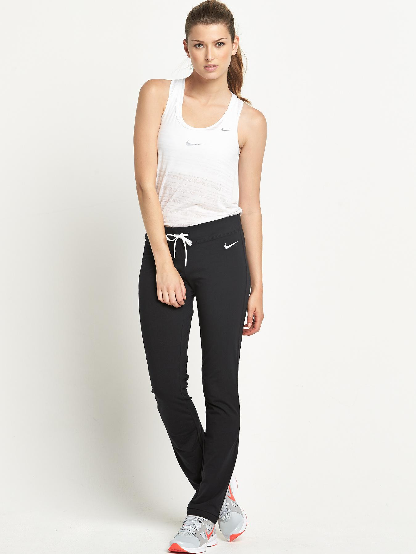 nike classic fleece openhem sweatpants Santillana