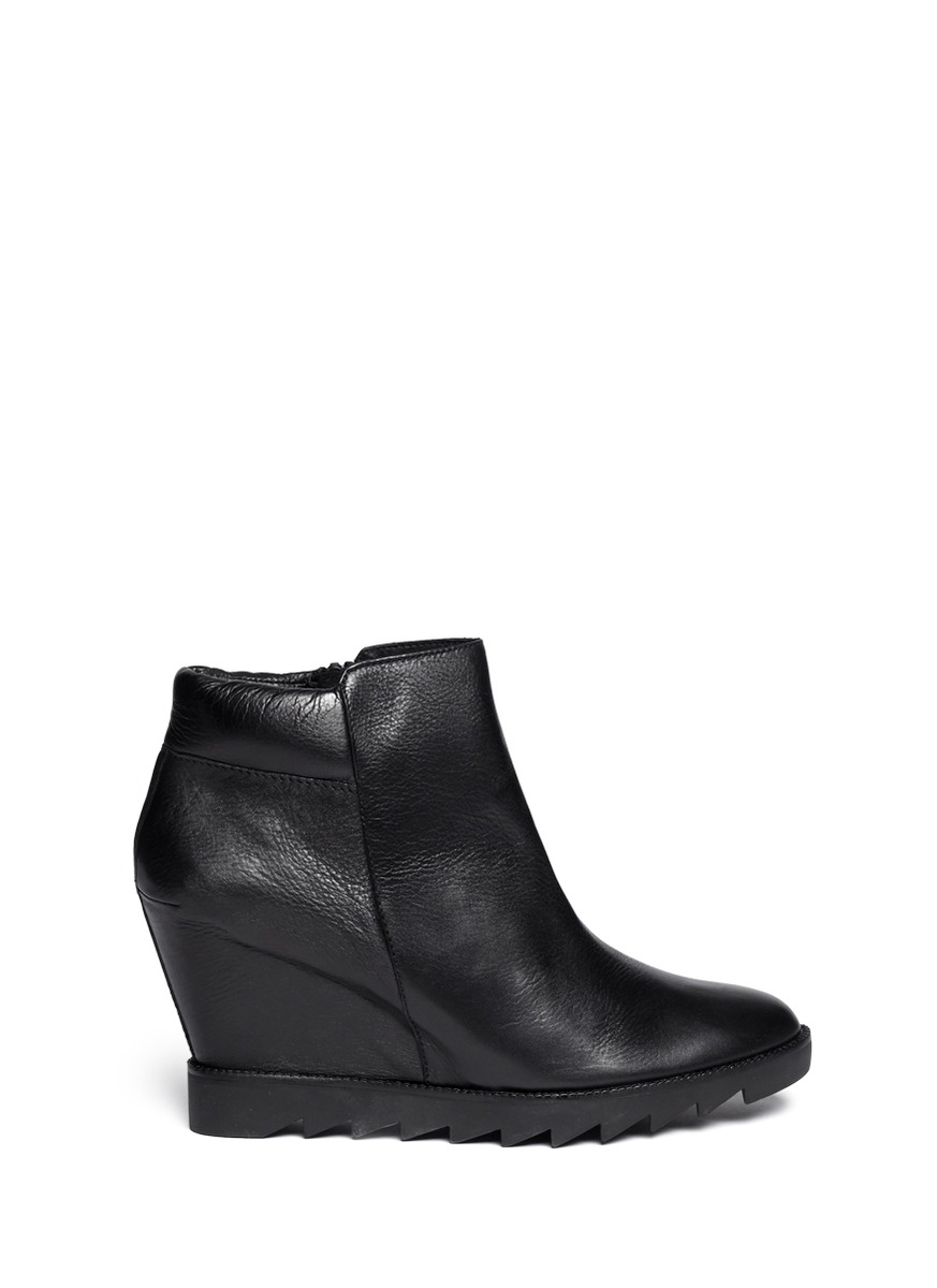 ash wedge boots