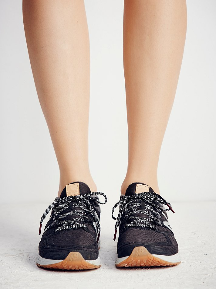 new balance free people