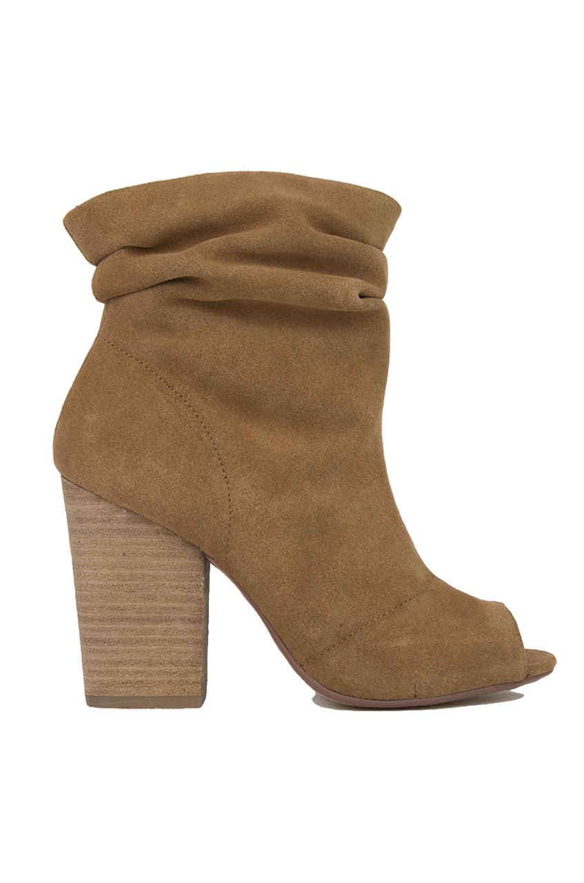 slouch boots camel