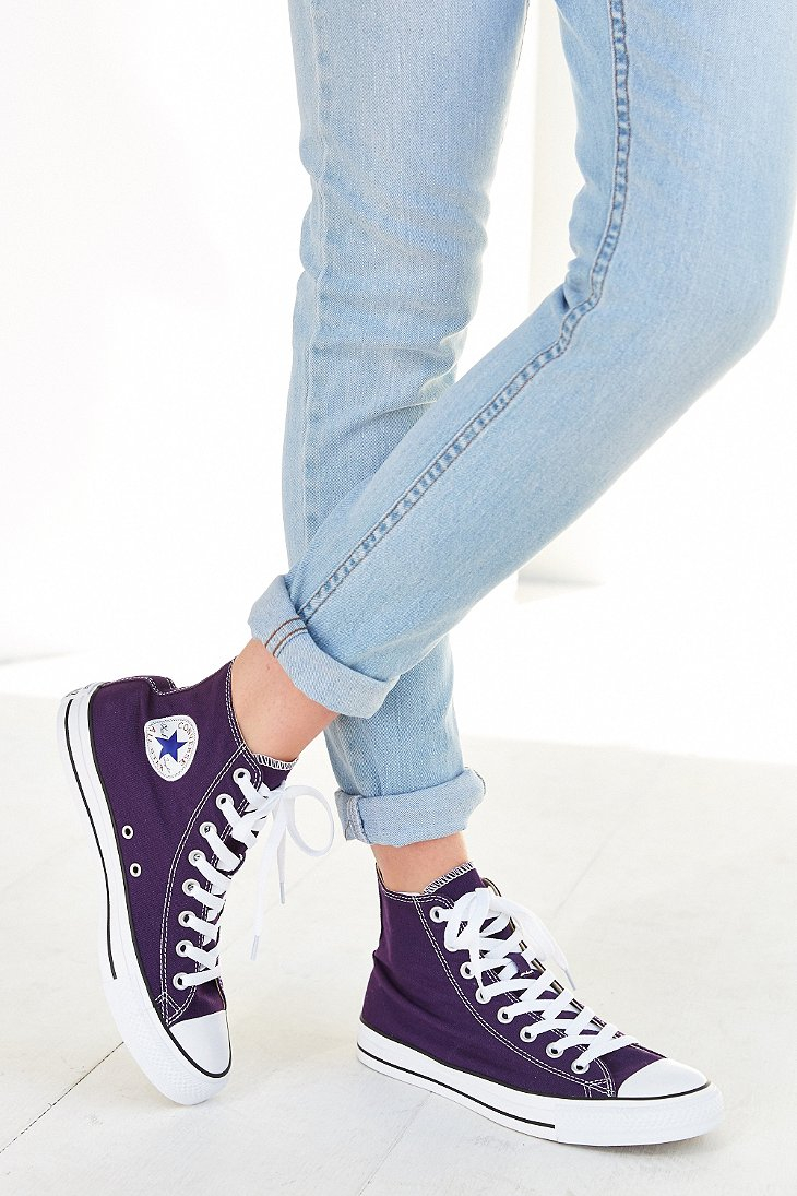 seasonal purple converse