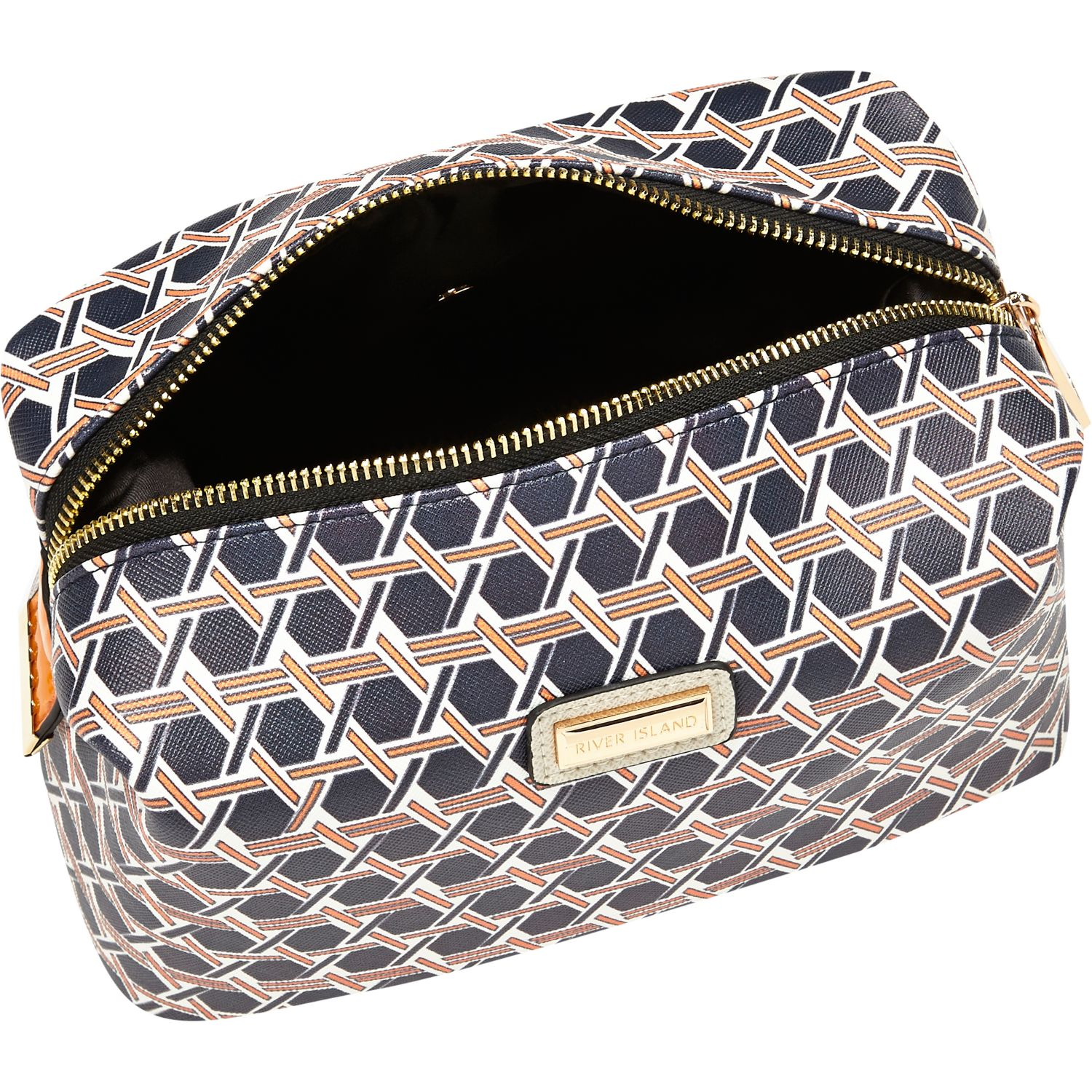 pug makeup tutorial pug makeup bag river island mugeek vidalondon pug makeup tutorial pug makeup bag river island mugeek vidalondon
