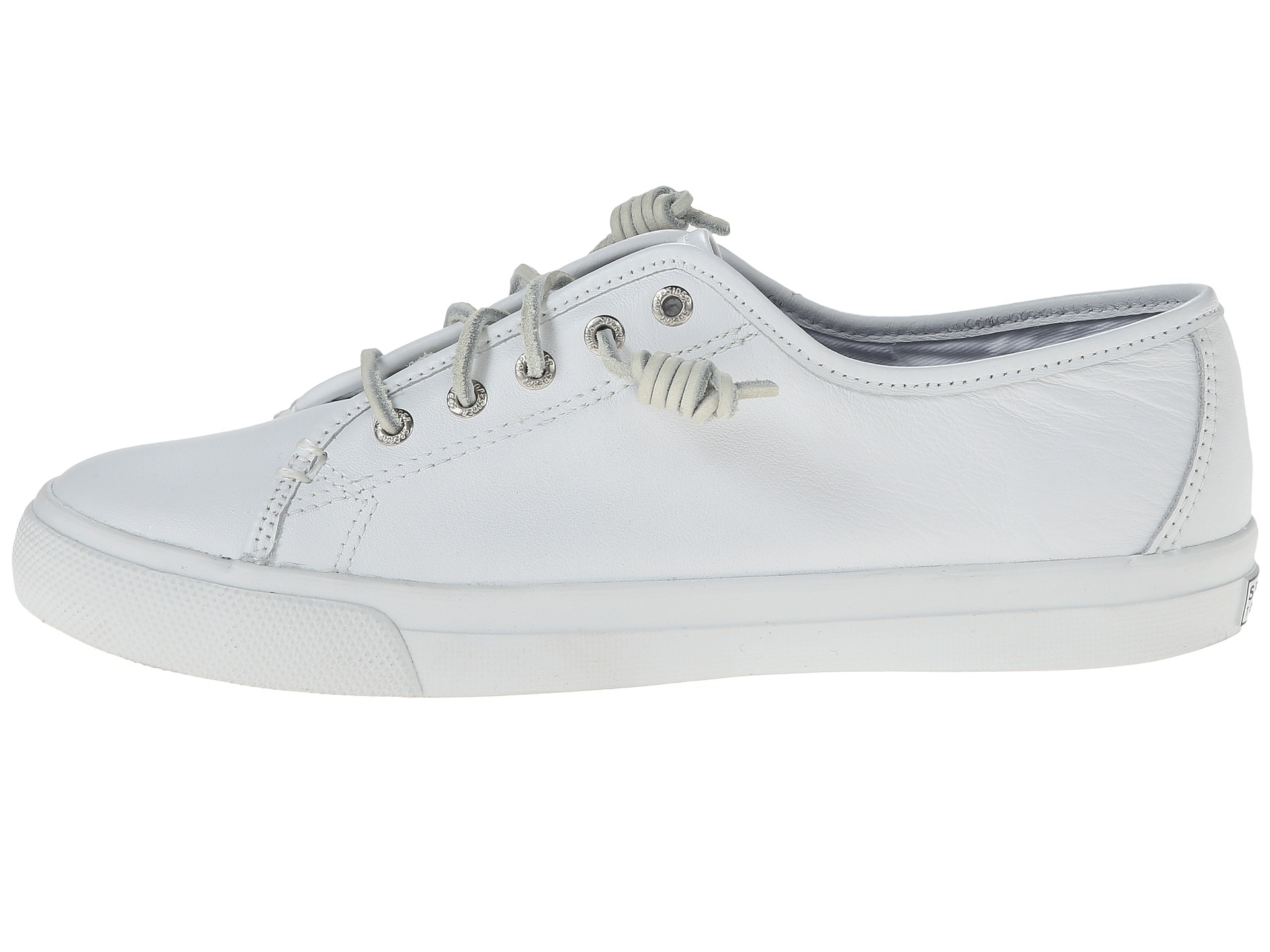 white leather sperry shoes