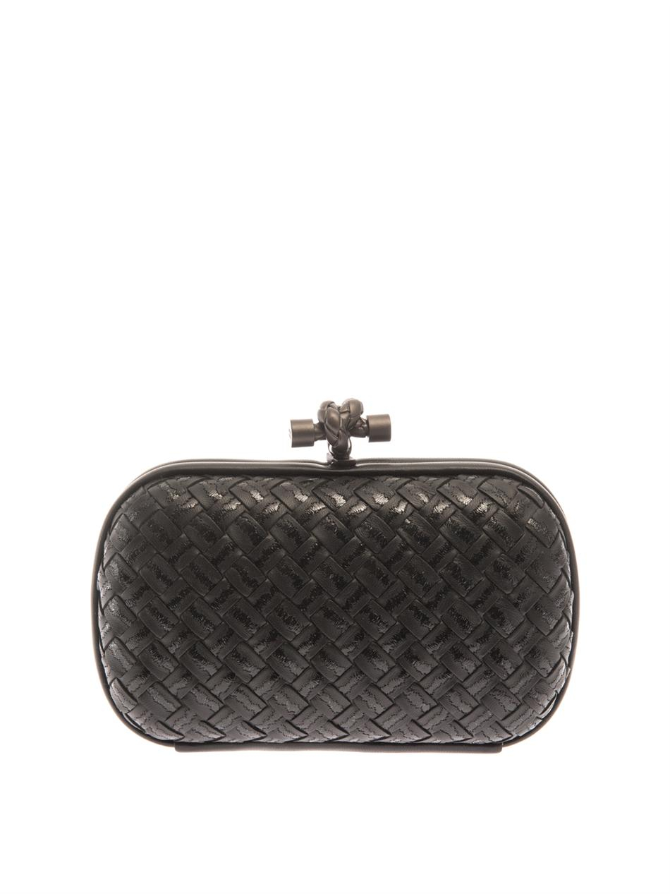 bottega veneta knot clutch black