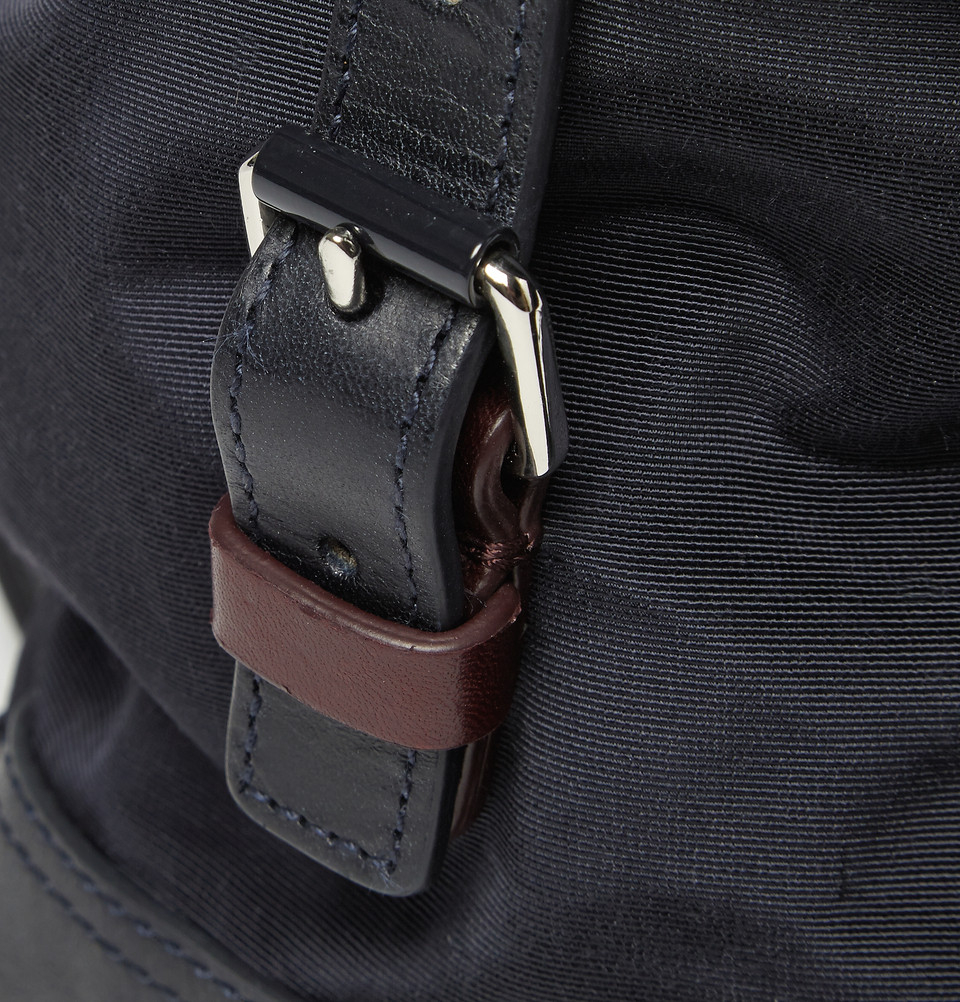 paul smith messenger bag men's