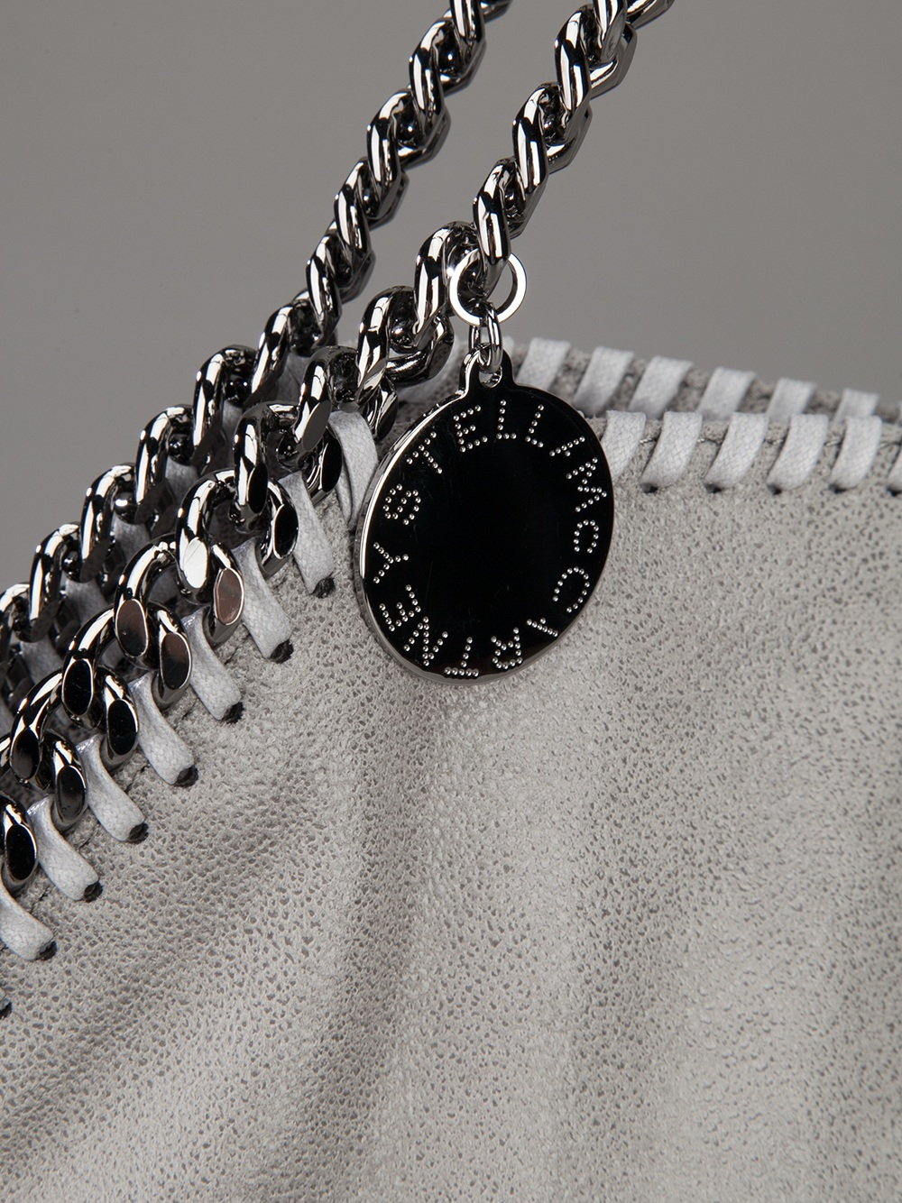 Stella McCartney Chain Shoulder Bag in Grey (Gray) - Lyst
