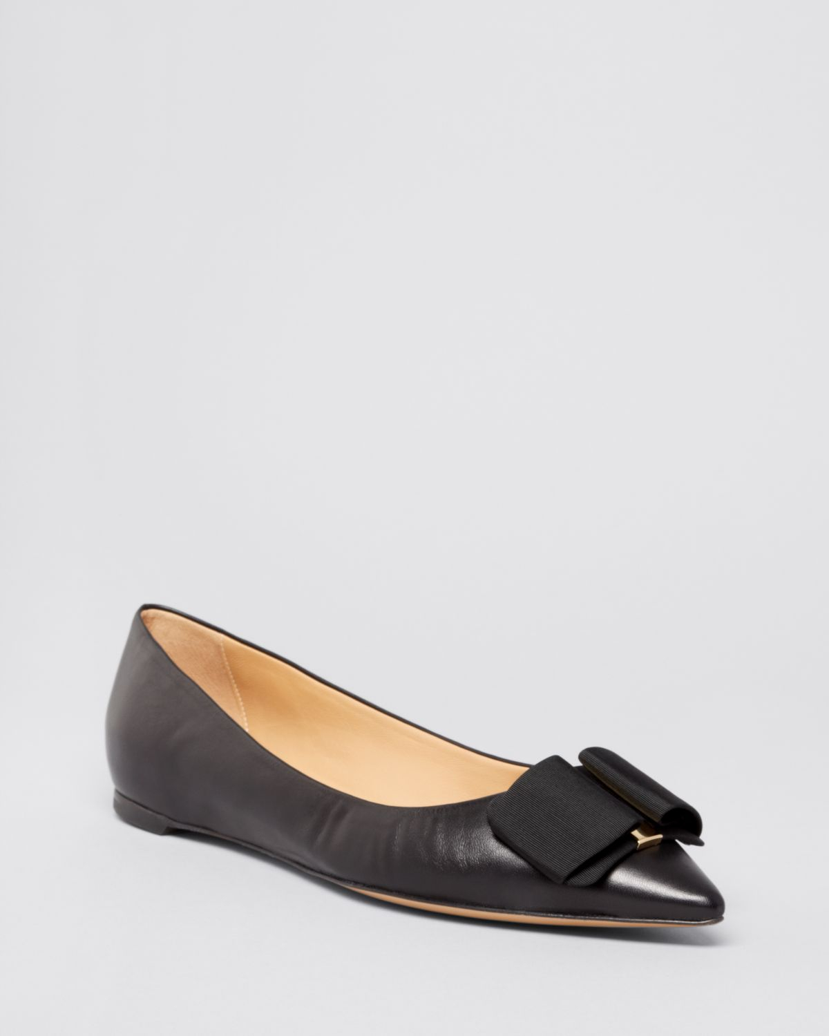 Pointed toe flats with bow Clearance