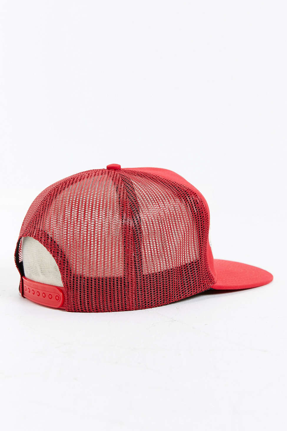 Toy Machine Cotton Fists Trucker Hat in 