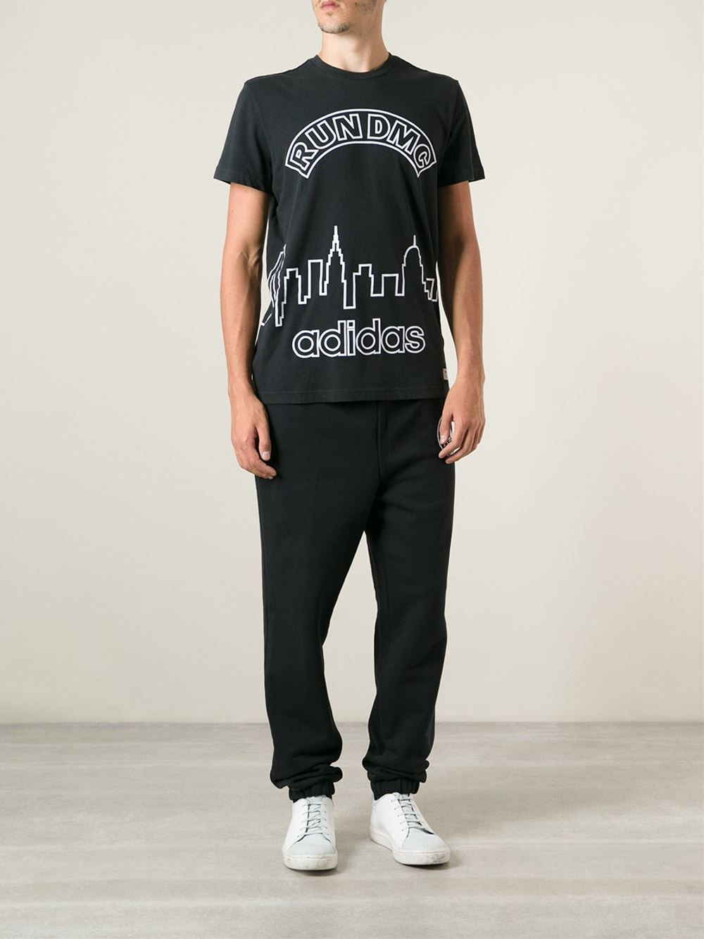 Egyptian Made a contract To seek refuge adidas Run Dmc Track Pants in Black for Men | Lyst