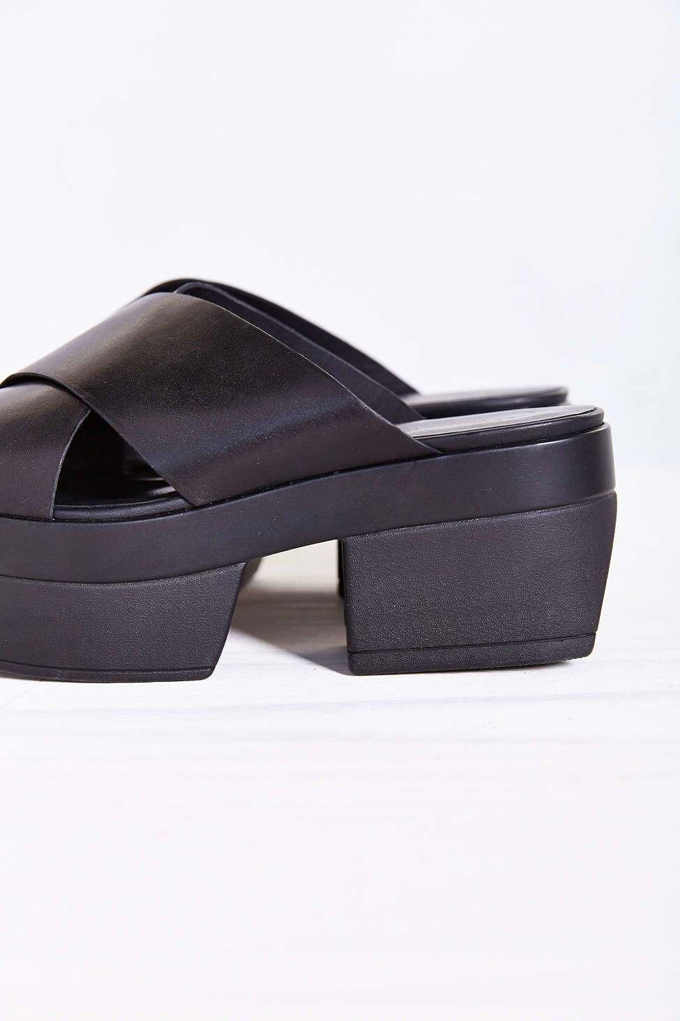 Vagabond Shoemakers Lindi Platform Slide in Black | Lyst