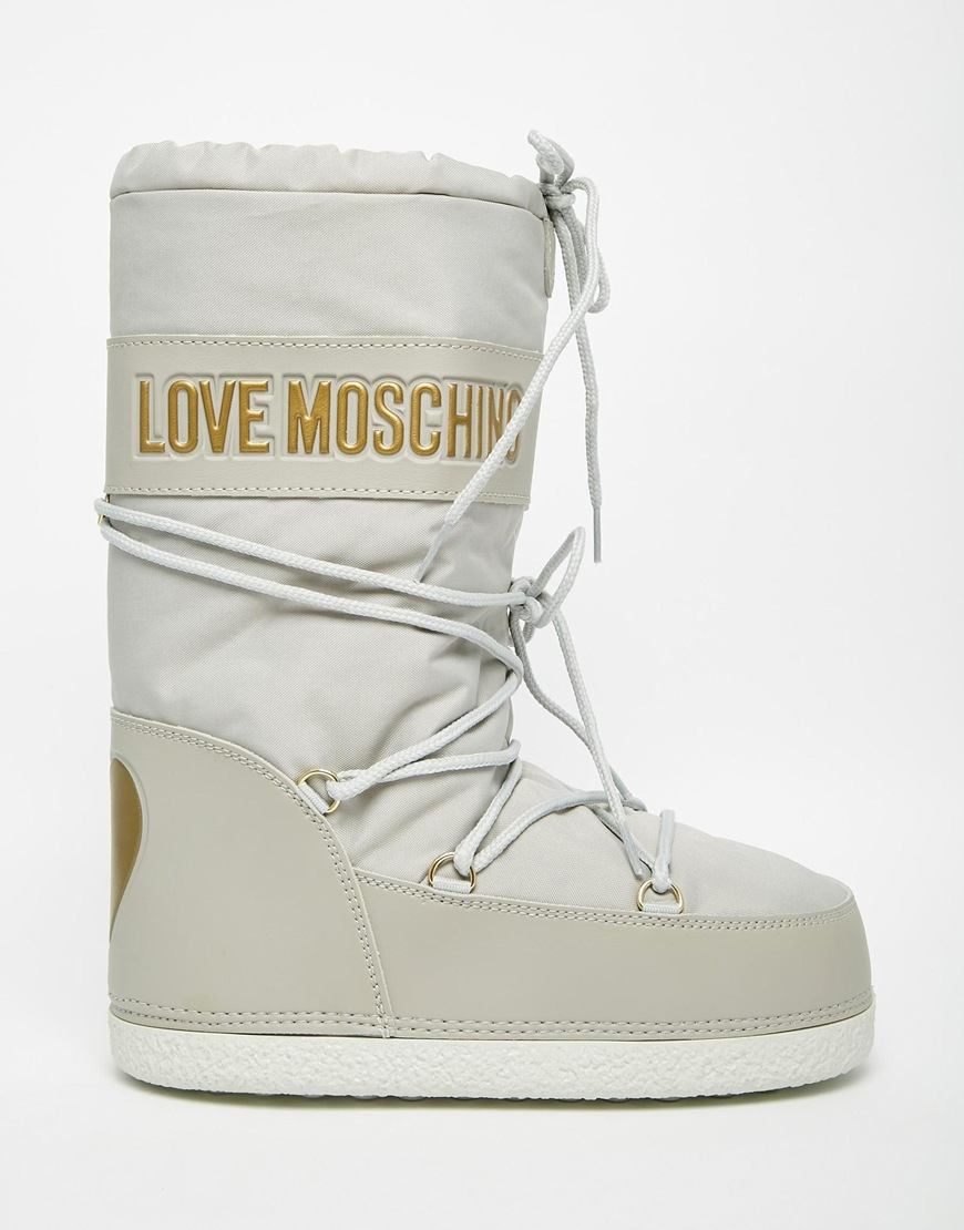 moon boots beige