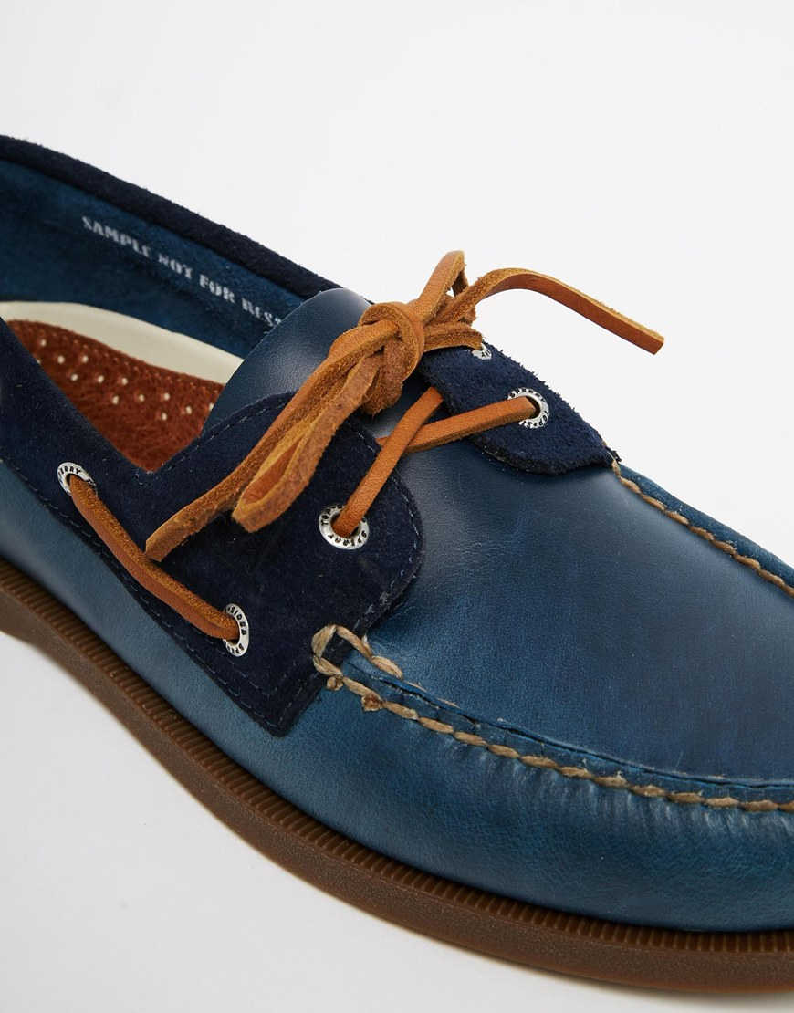 blue sperry boat shoes