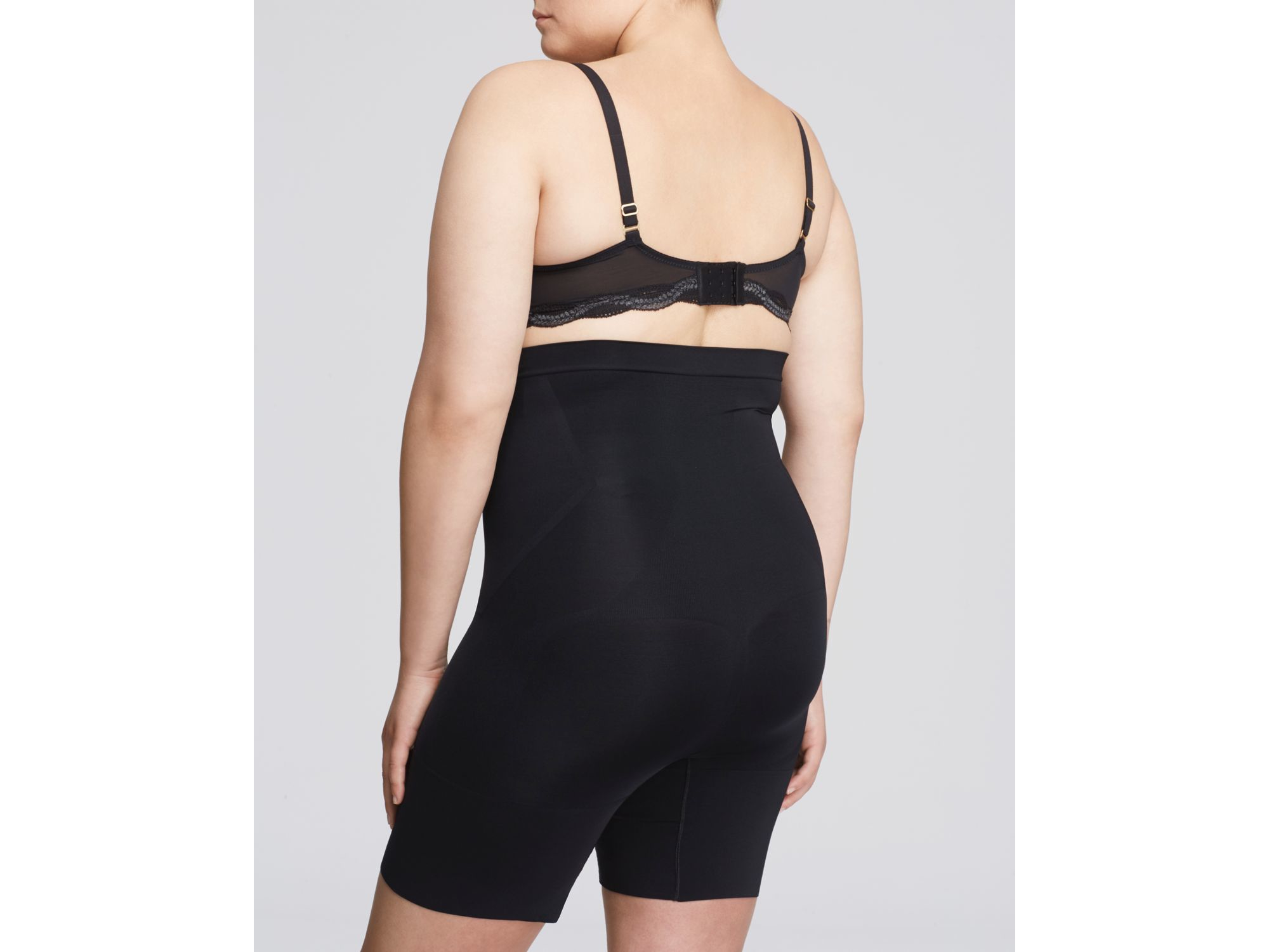 Spanx Oncore Mid Thigh Short