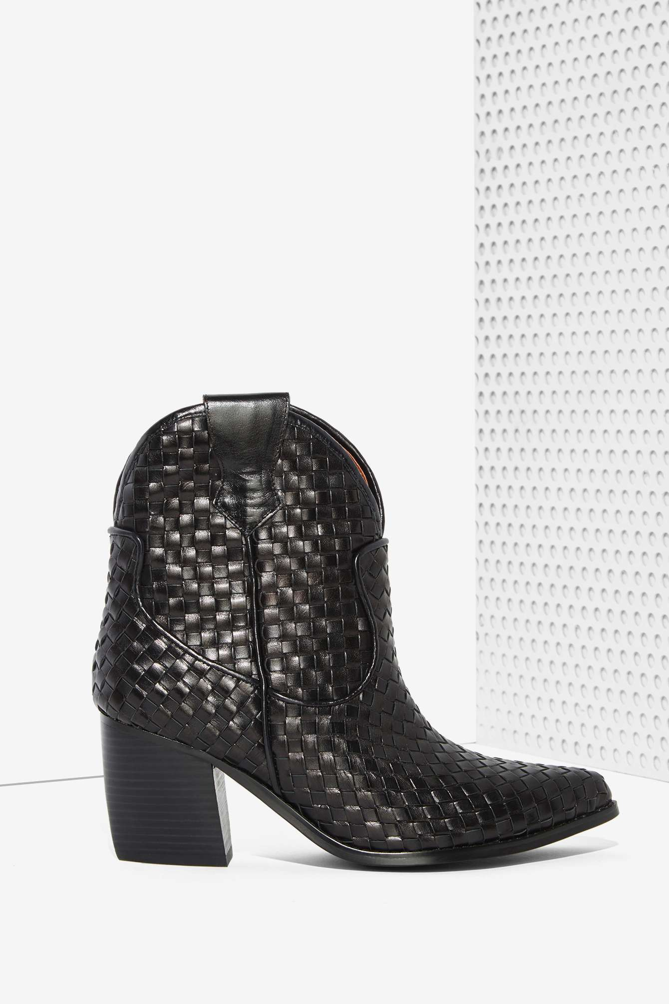Nasty Gal Wrangler Leather Boot in Black Lyst