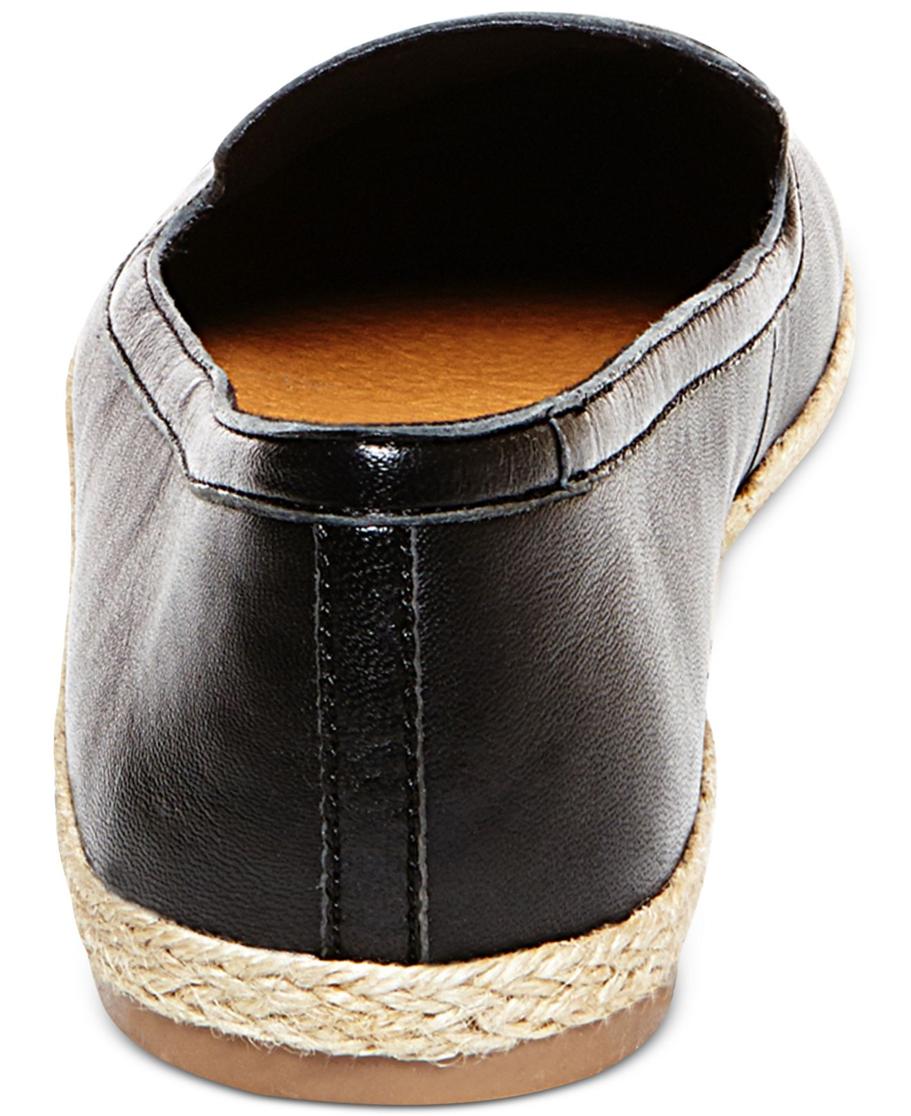steve madden closed toe flats