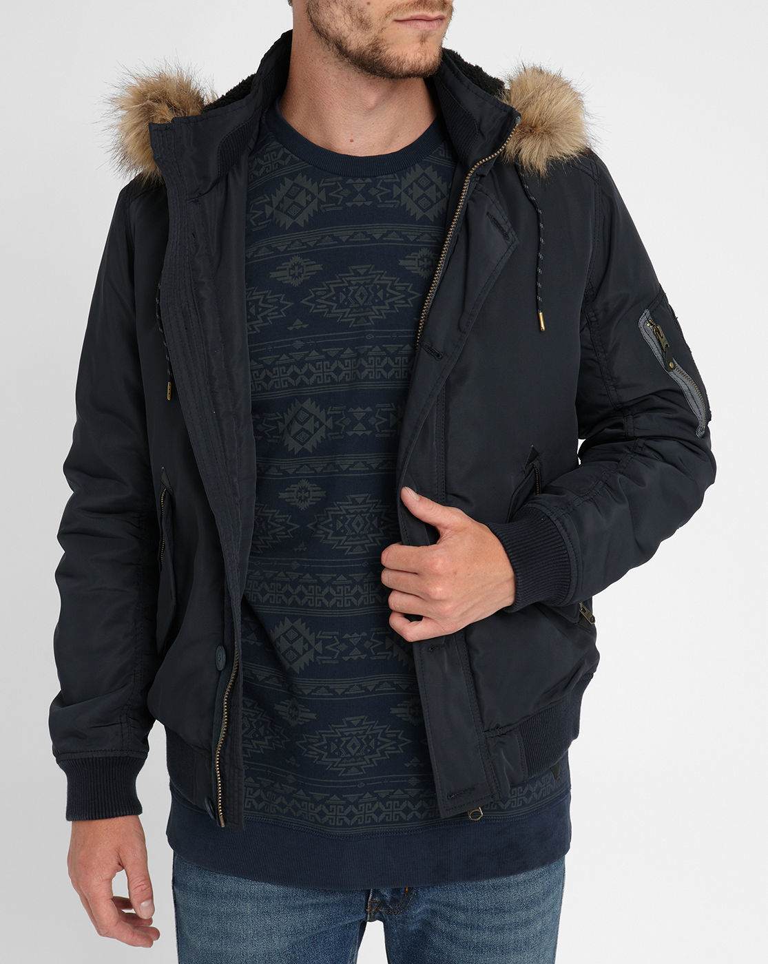 After we find it: Find a great selection of women's parkas at urgut.ga Shop top brands like Burberry Brit, The North Face & more. Totally free shipping & returns.