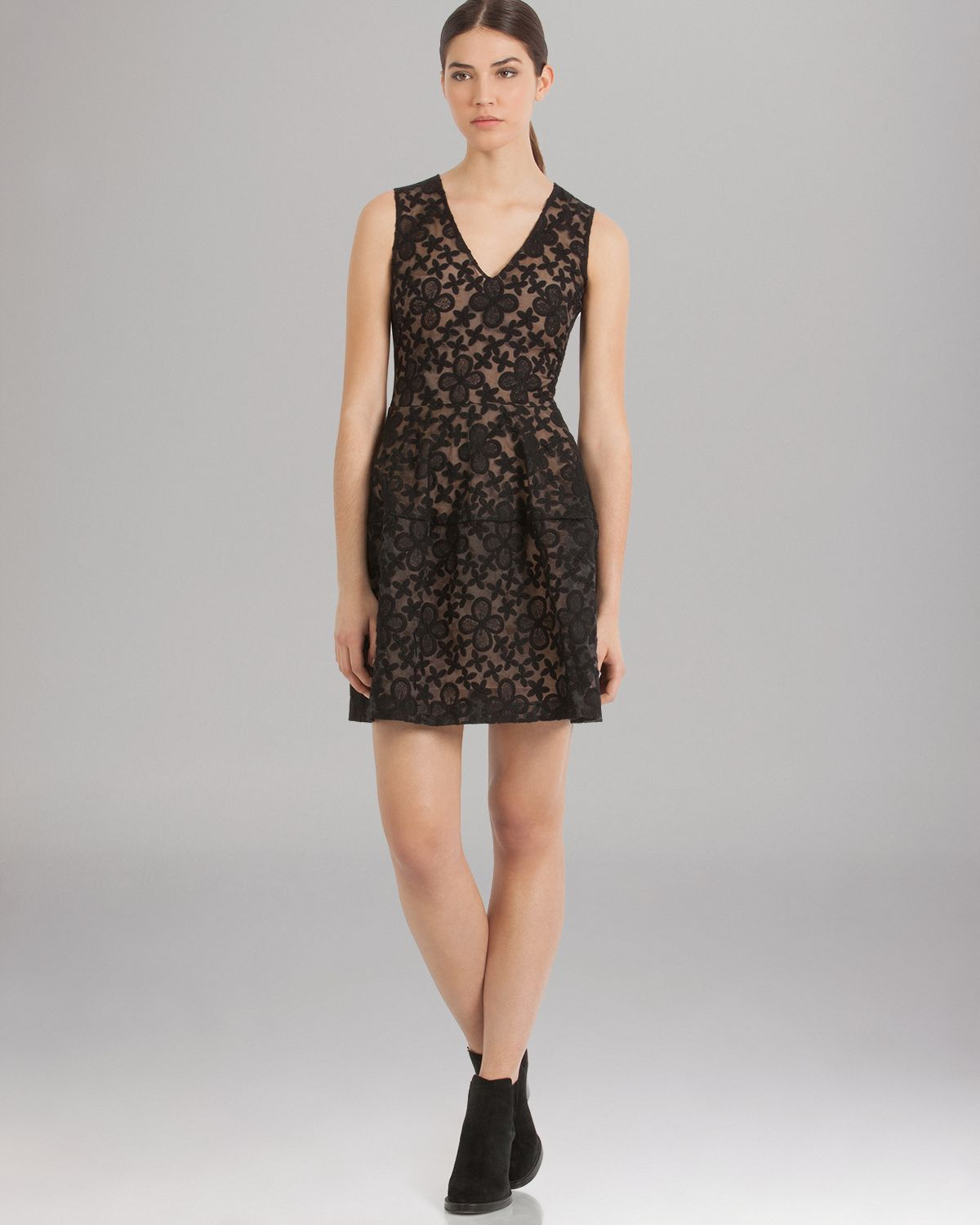 Maje Dress Embroidered Lace Front in Black (Noir) | Lyst