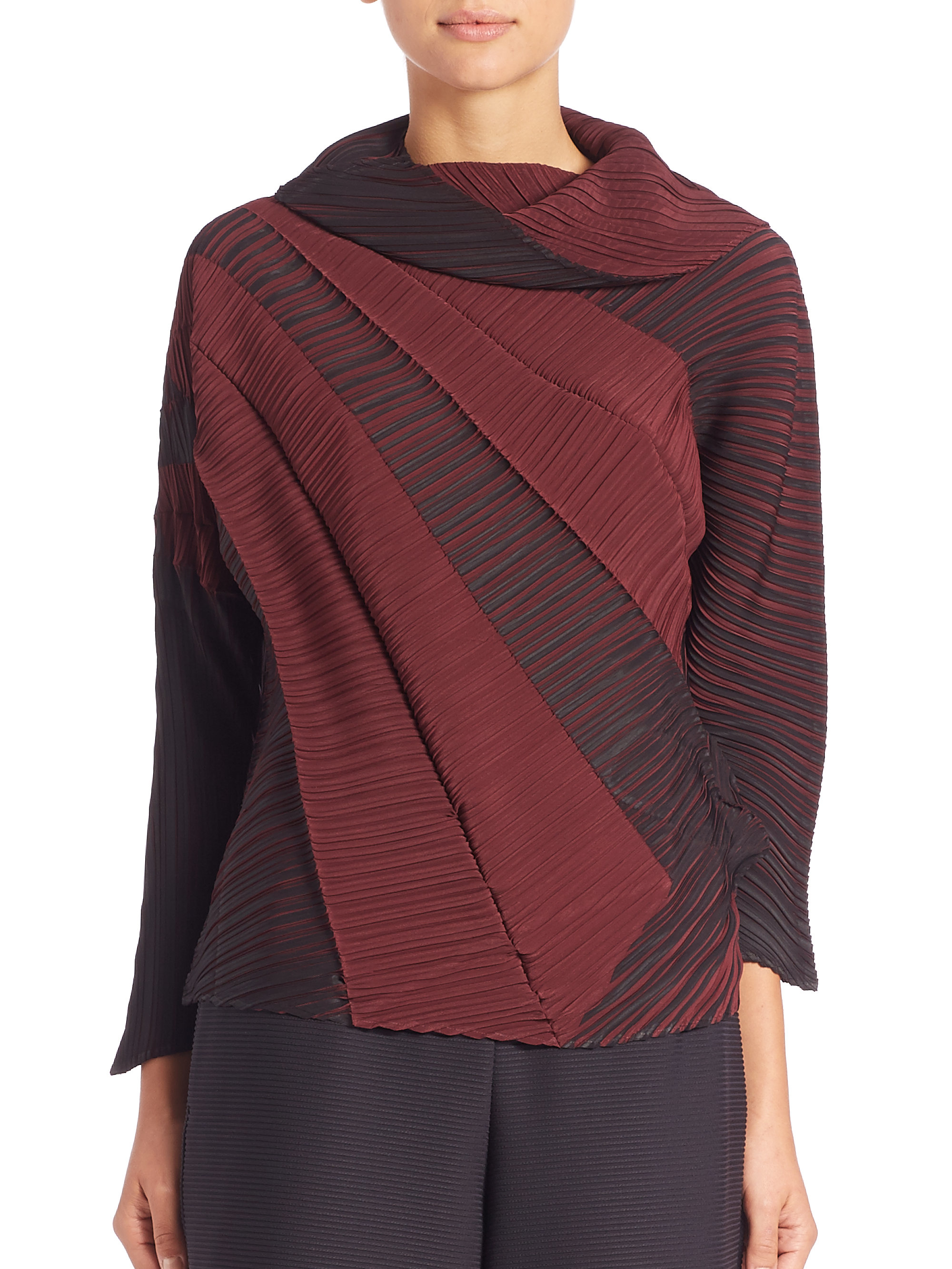 Issey miyake Swell Pleated Top in Red | Lyst