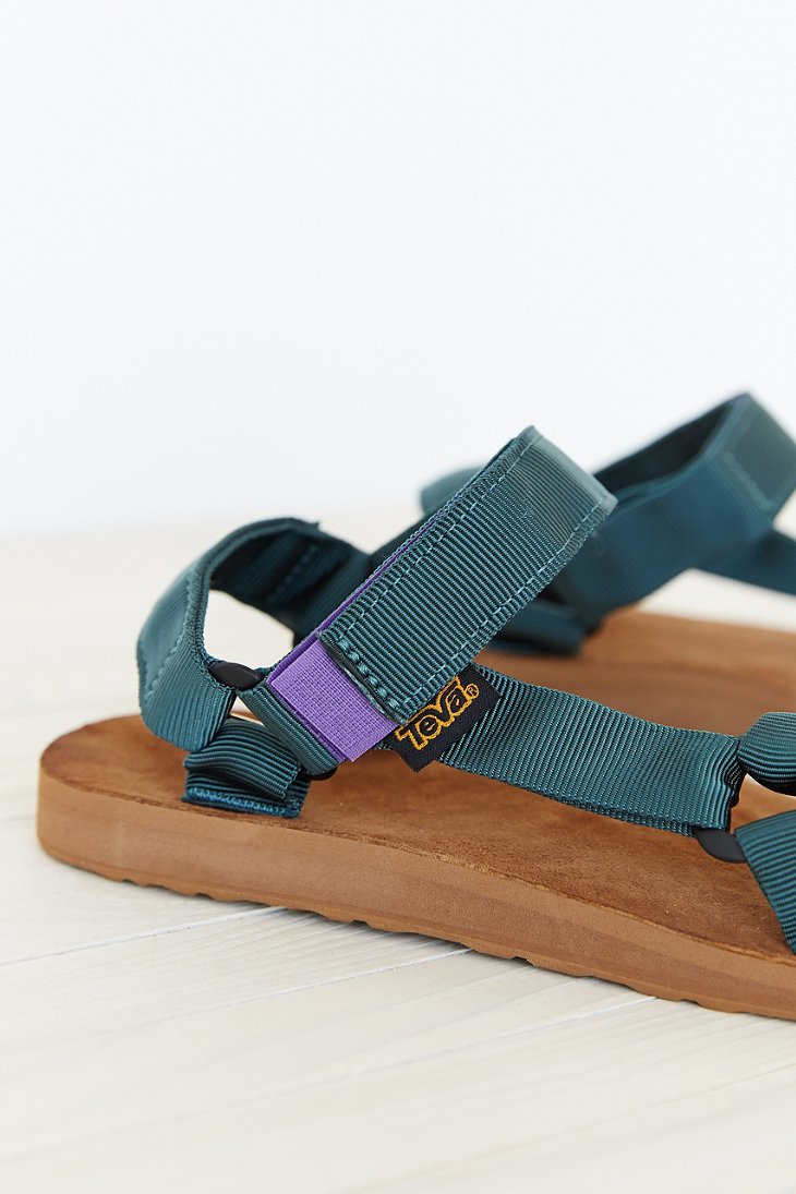 teva original universal mens
