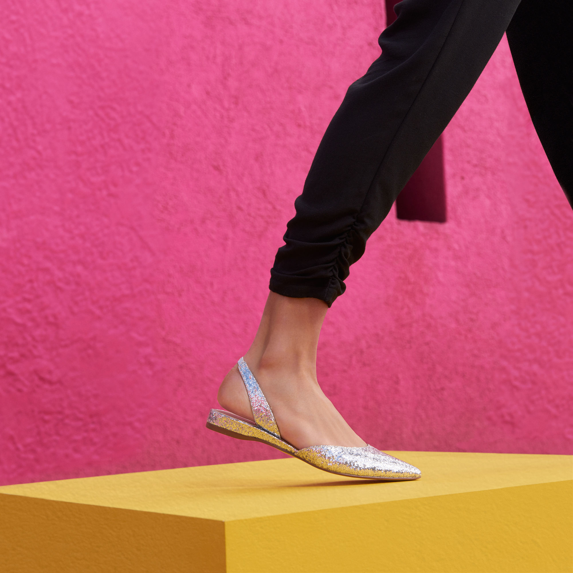 nine west starship flats