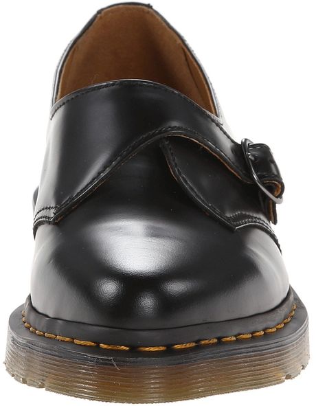 dr martens pointed toe