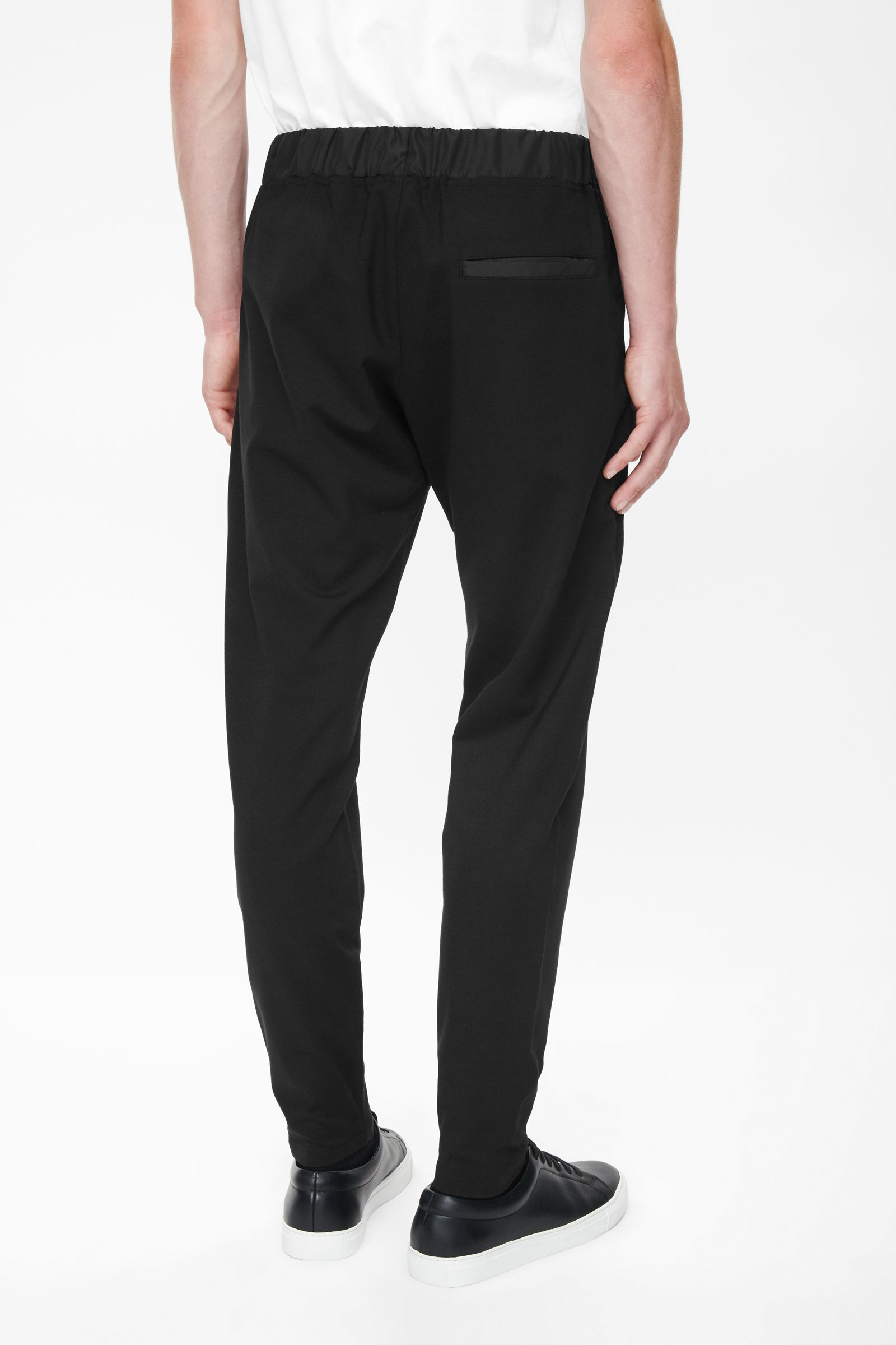 Cos Front Pocket Zip Trousers in Black for Men | Lyst