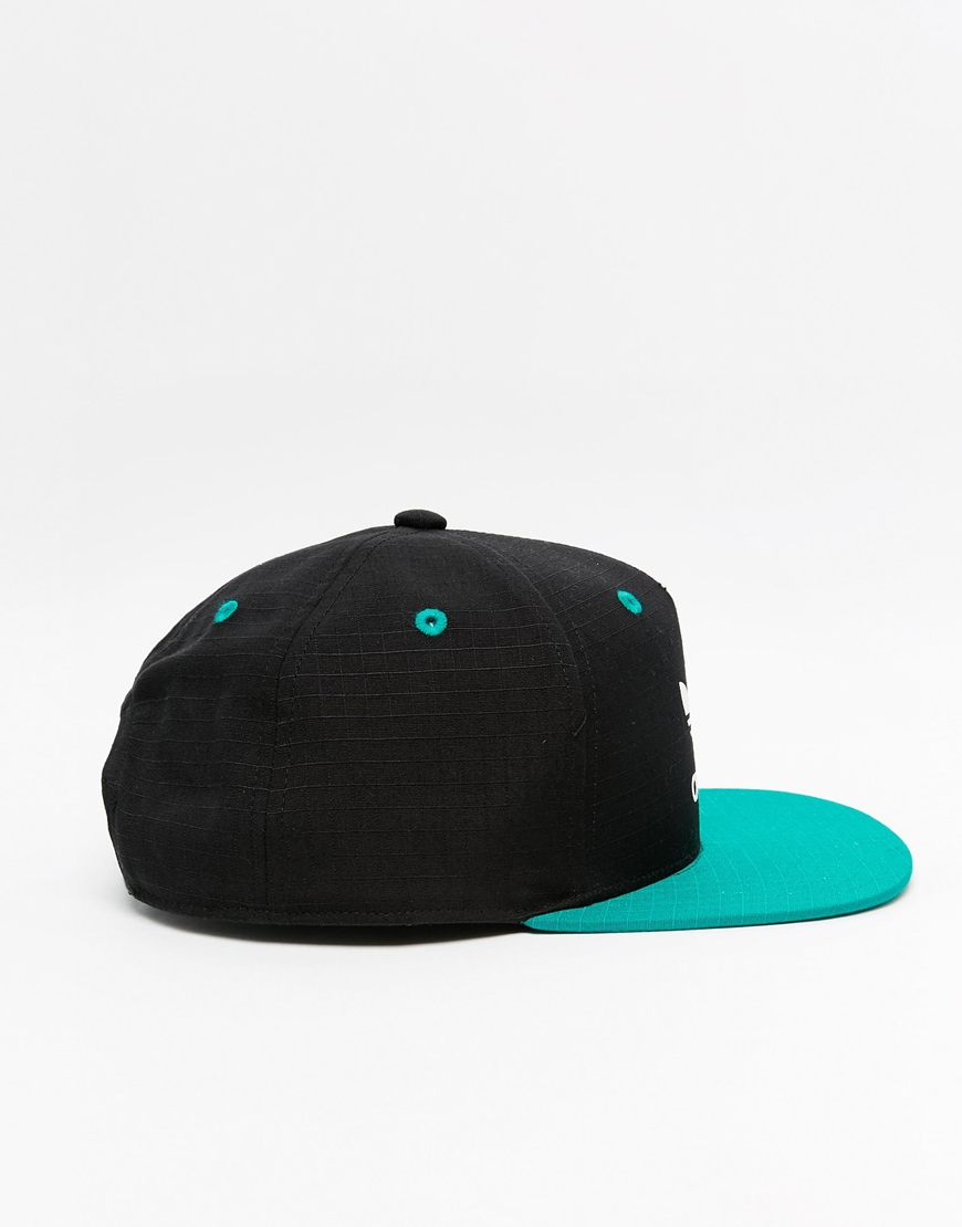 adidas black snapback hat