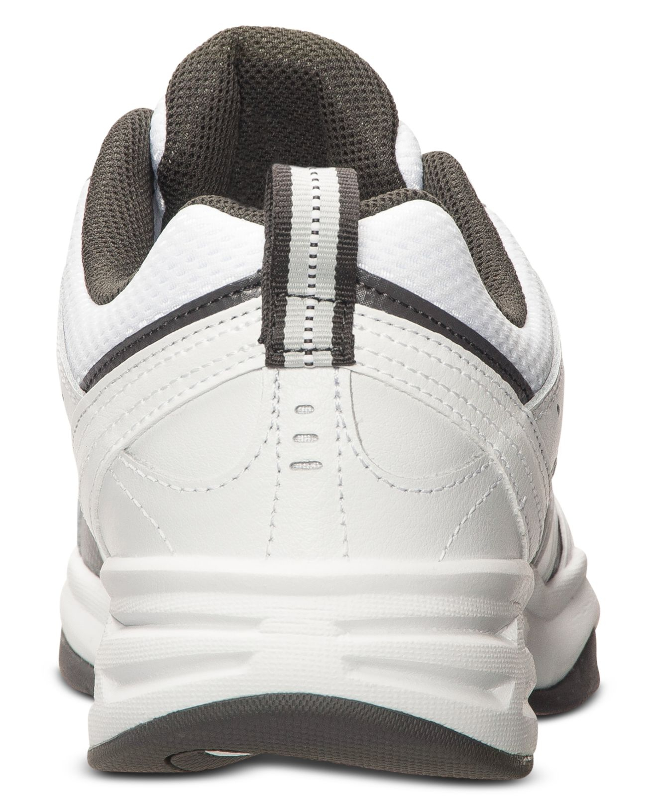 triple e width sneakers