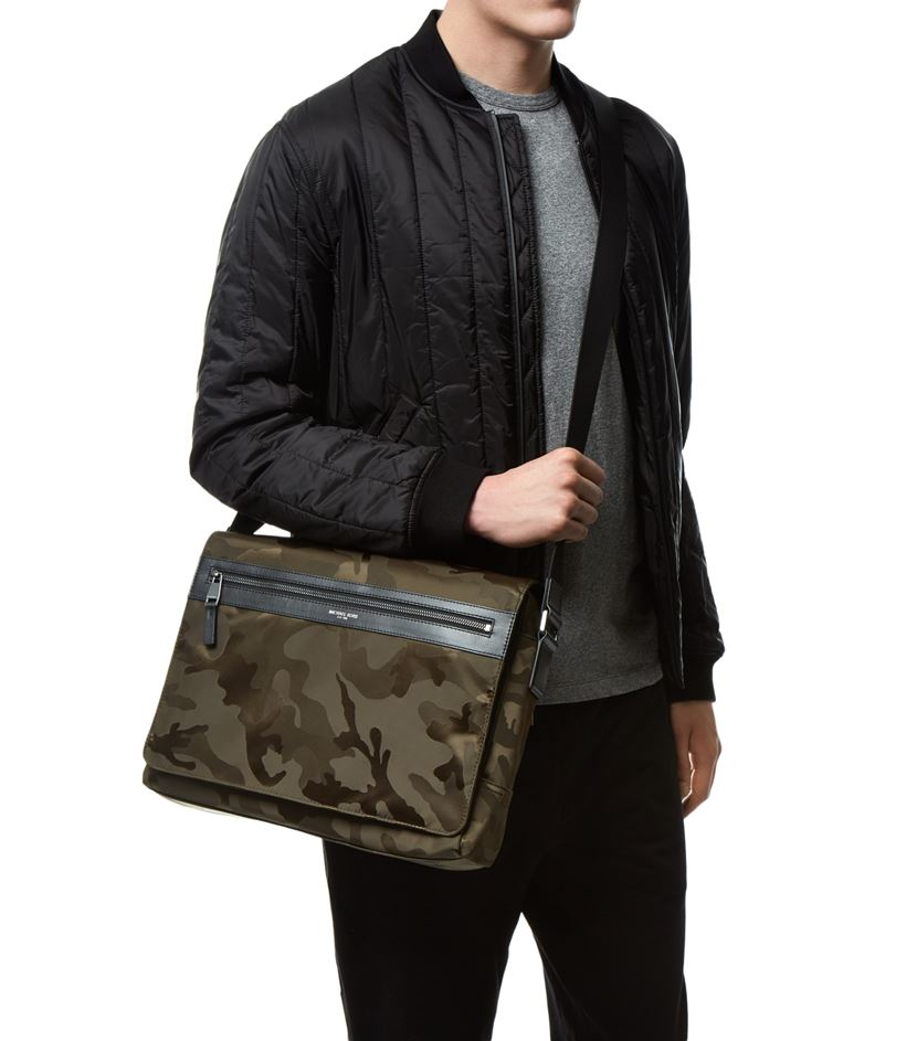 Michael Kors Backpack Purse With Wallets Men