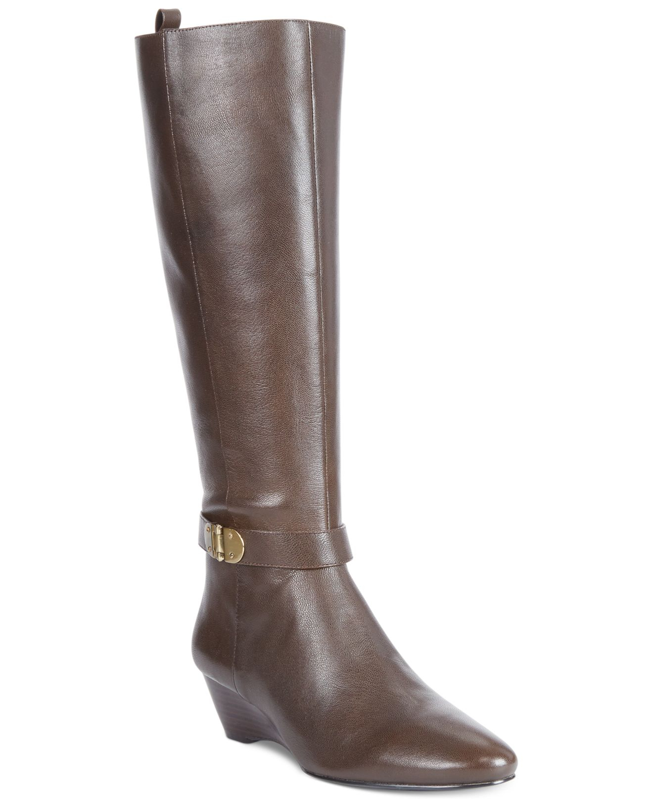 bandolino wedge boots