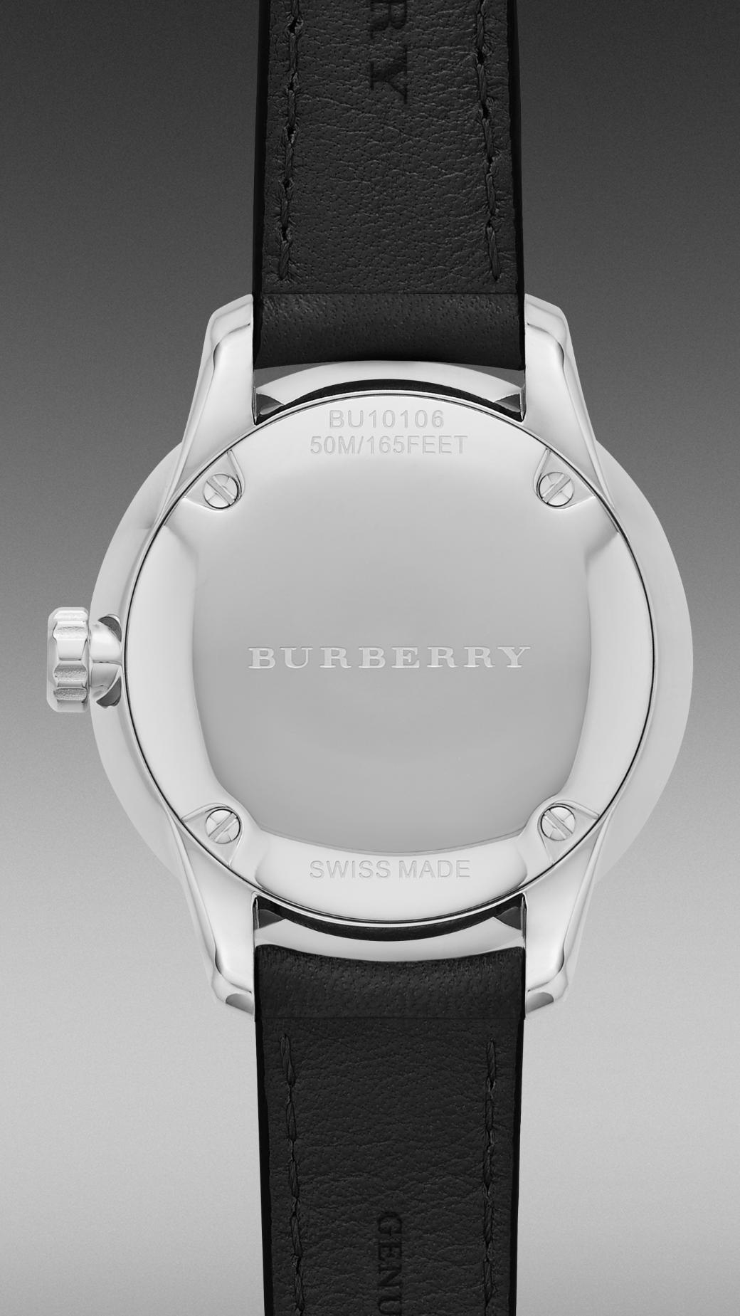 Burberry The Classic Round Bu10106 32mm Diamond Indexes in Black - Lyst