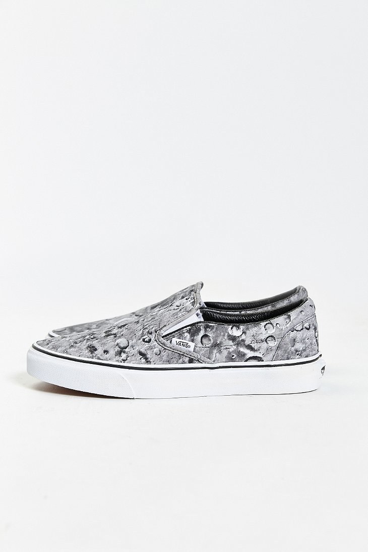sun and moon slip on vans