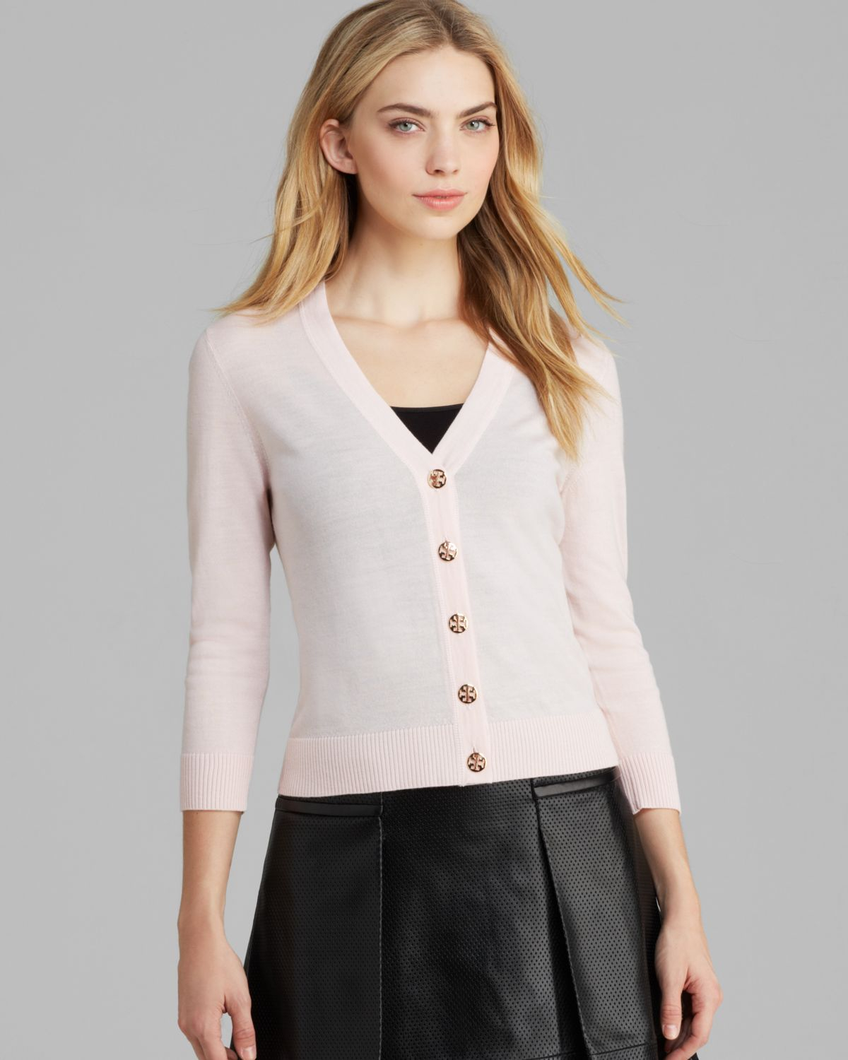 gucci logo cardigan