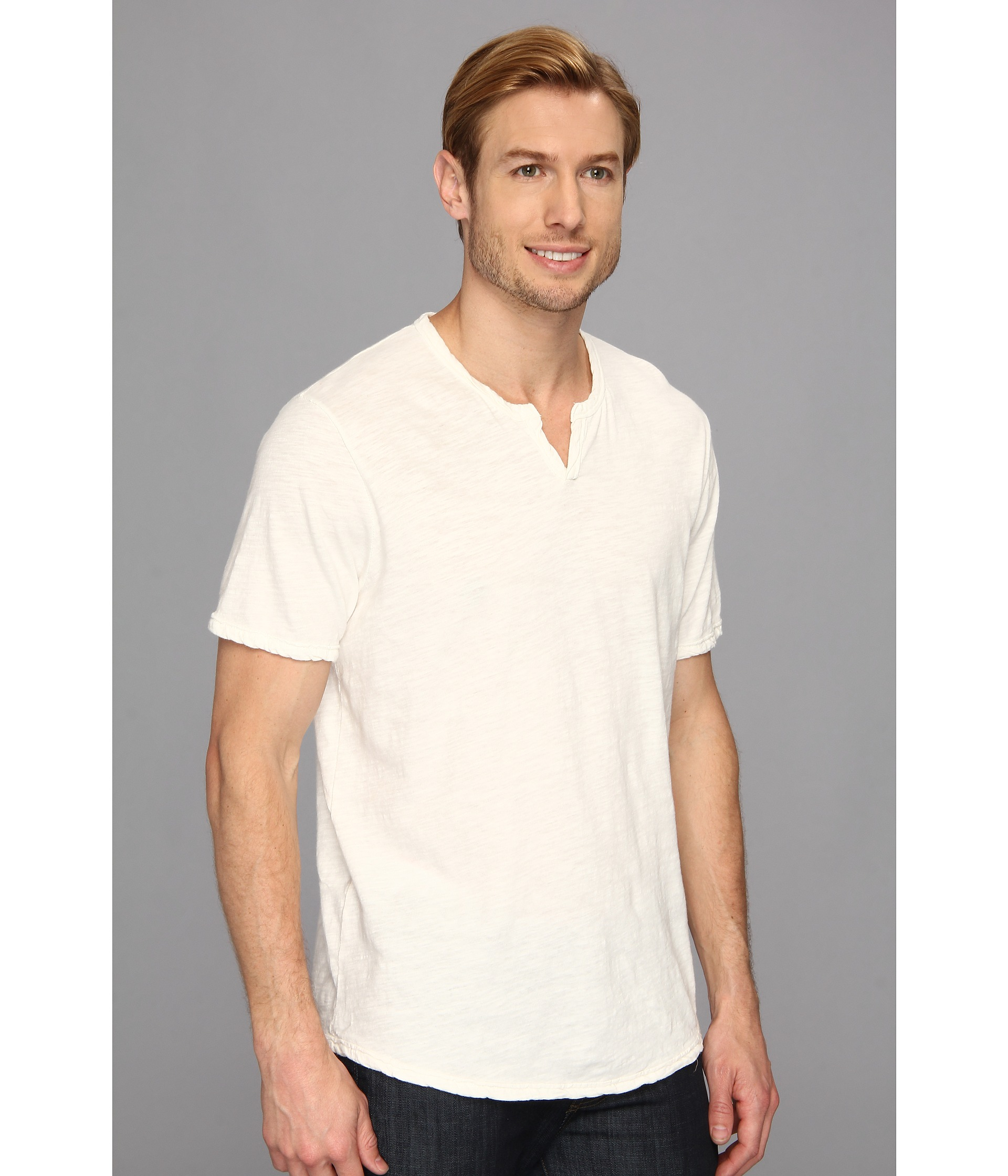 notch front t shirt