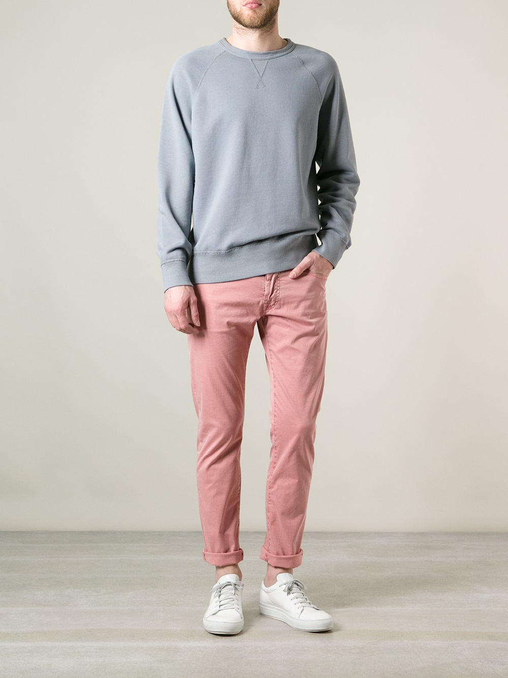 pink jeans mens outfit