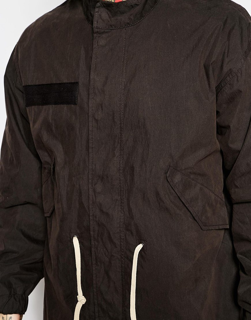 black hoodless jacket