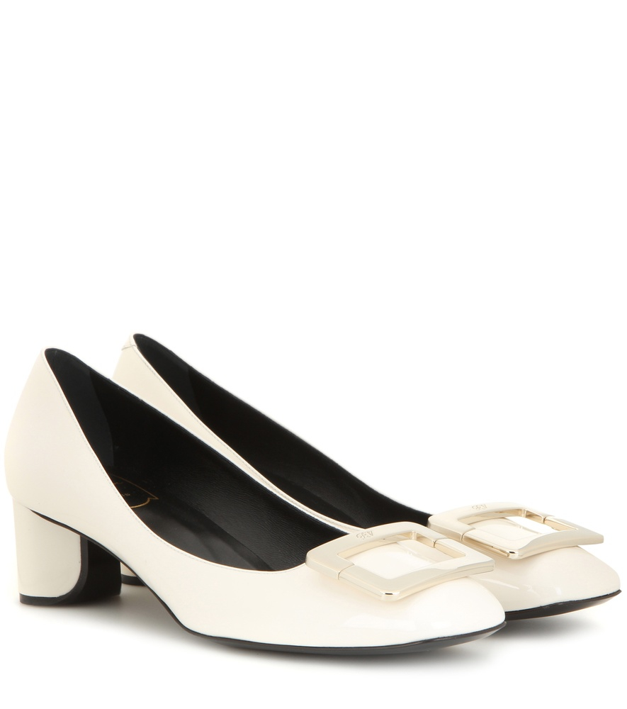 roger vivier white pump