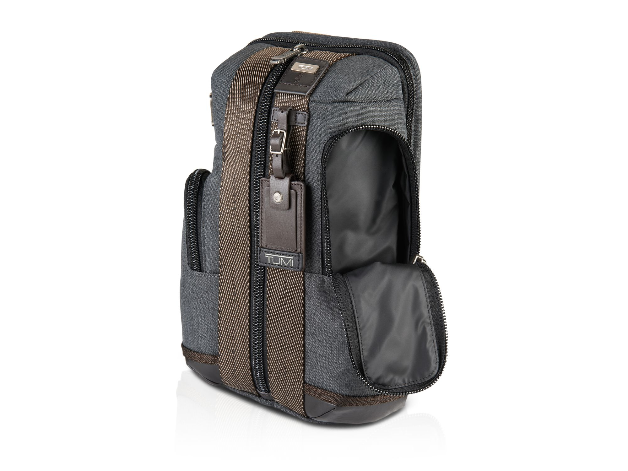 tumi sling bag man