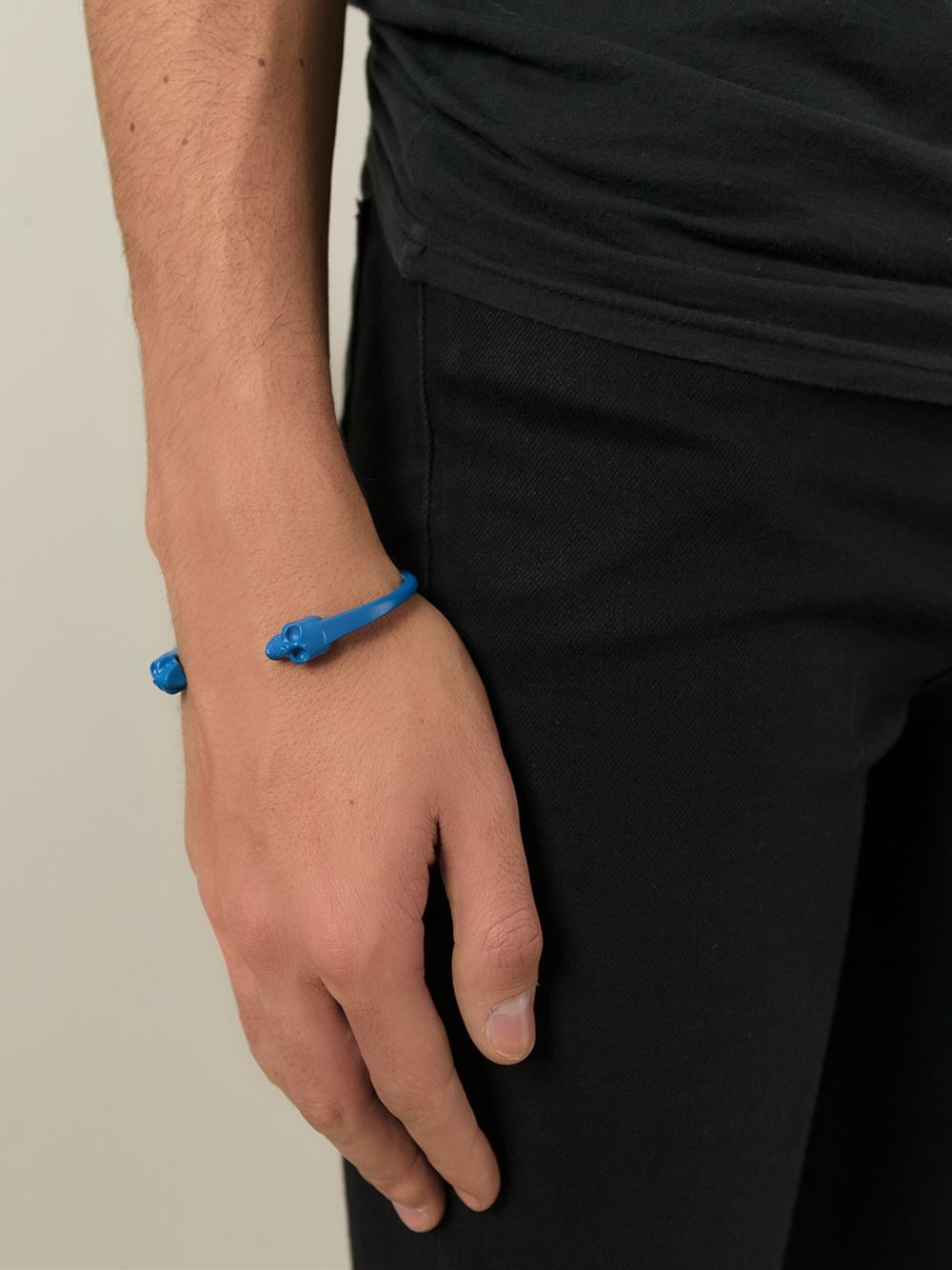 Lyst Alexander Mcqueen Twin Skull Bracelet In Blue For Men Gallery