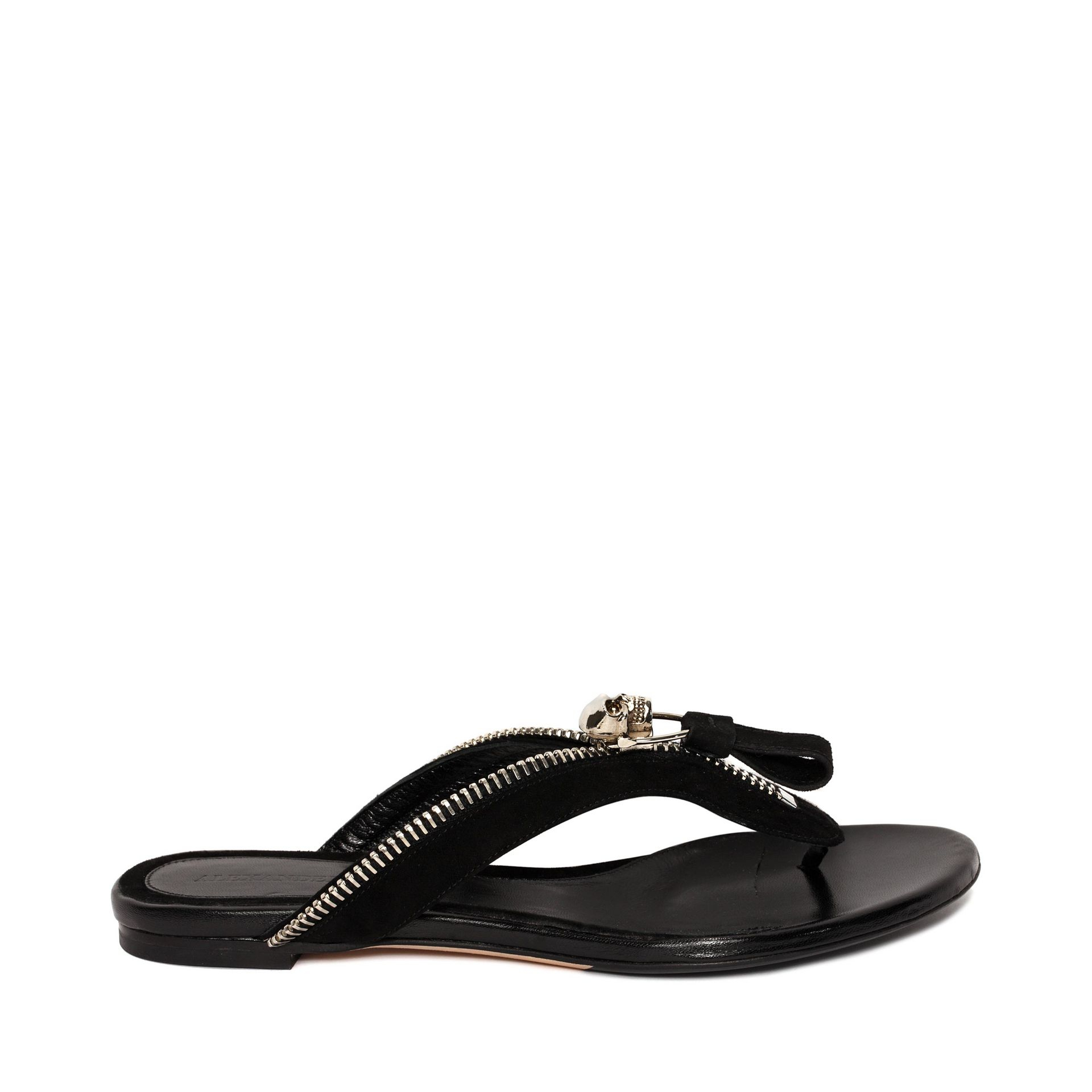 alexander mcqueen skull flip flops
