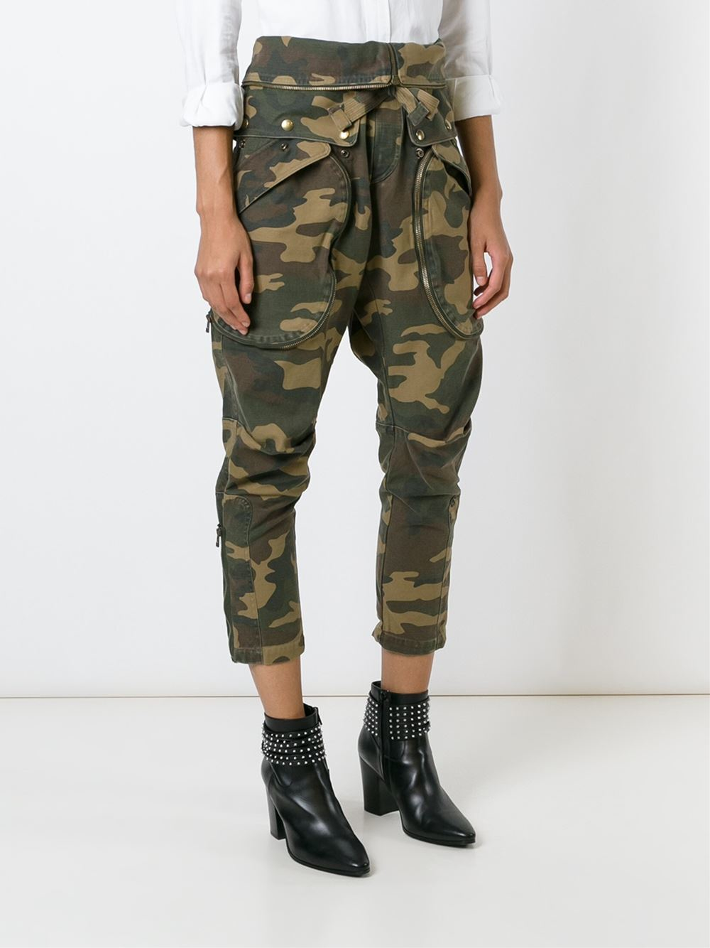 camouflage cropped trousers