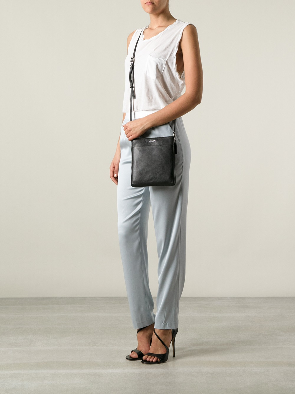 coach crossbody messenger