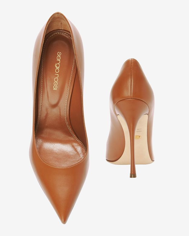 camel pumps leather