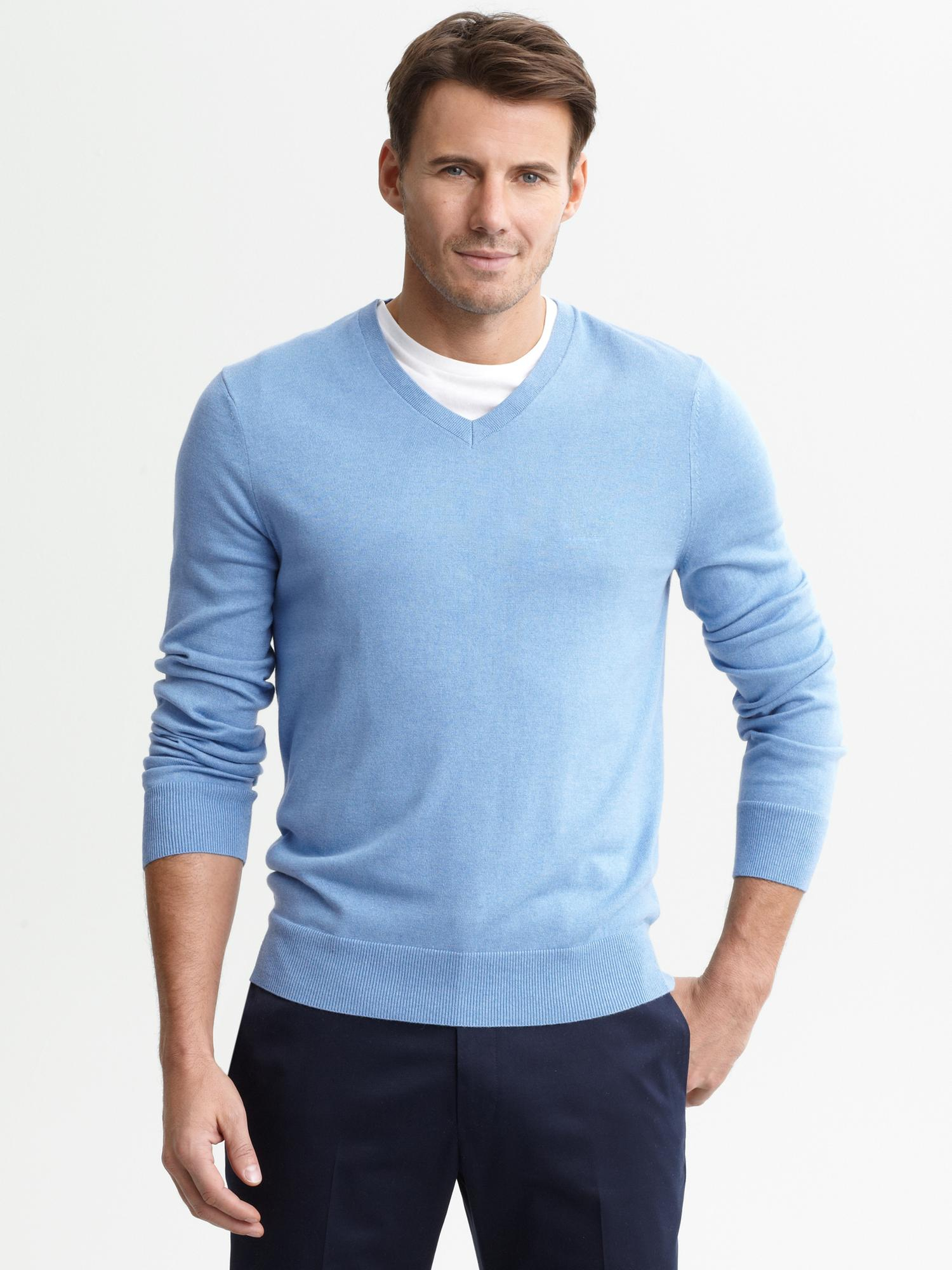 Banana Republic Silk-cotton-cashmere V-neck Sweater in Blue for Men - Lyst